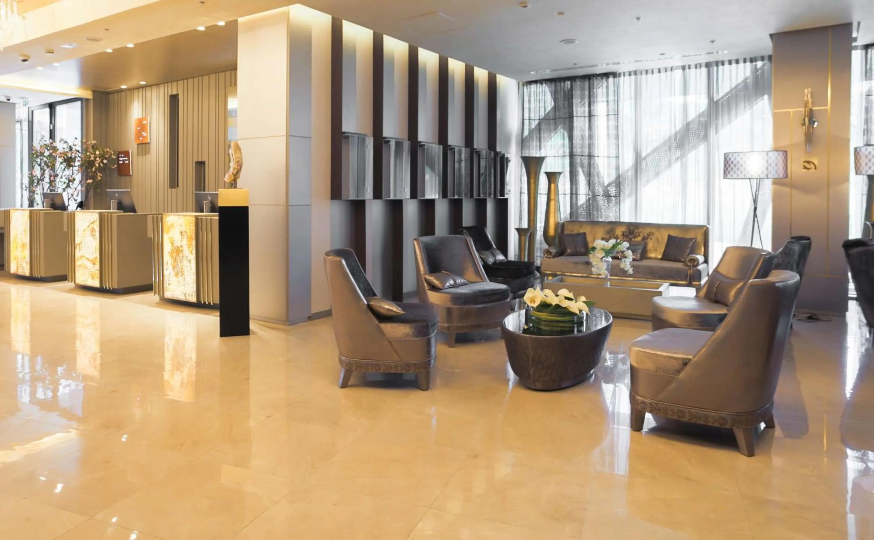 Lobby or reception in Radisson BLU Hotel Algiers Hydra