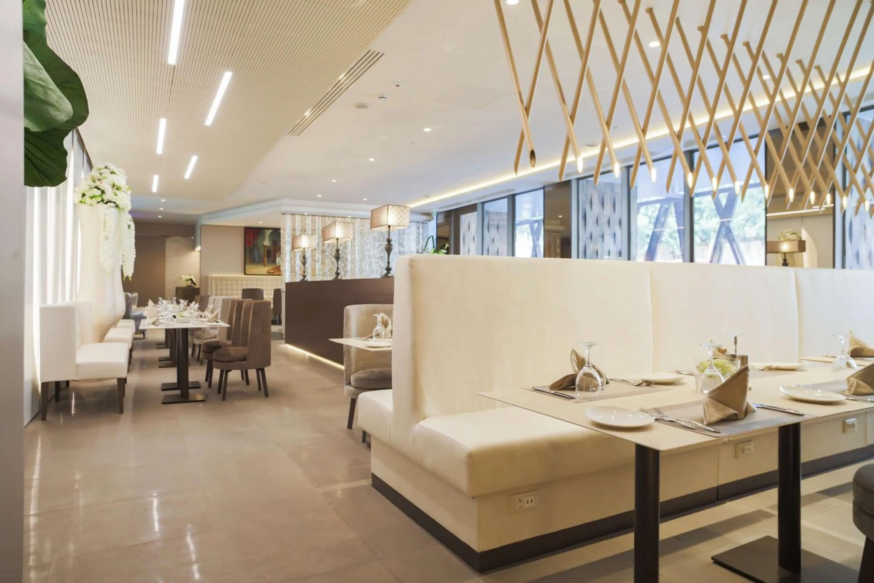 Restaurant/Places to Eat in Radisson BLU Hotel Algiers Hydra