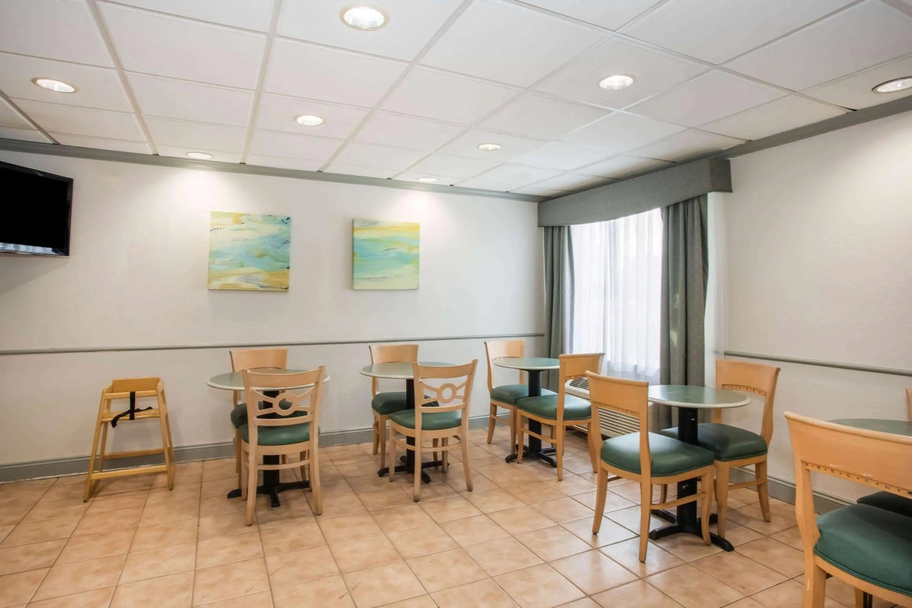 Restaurant/places to eat in La Quinta by Wyndham Melbourne Viera