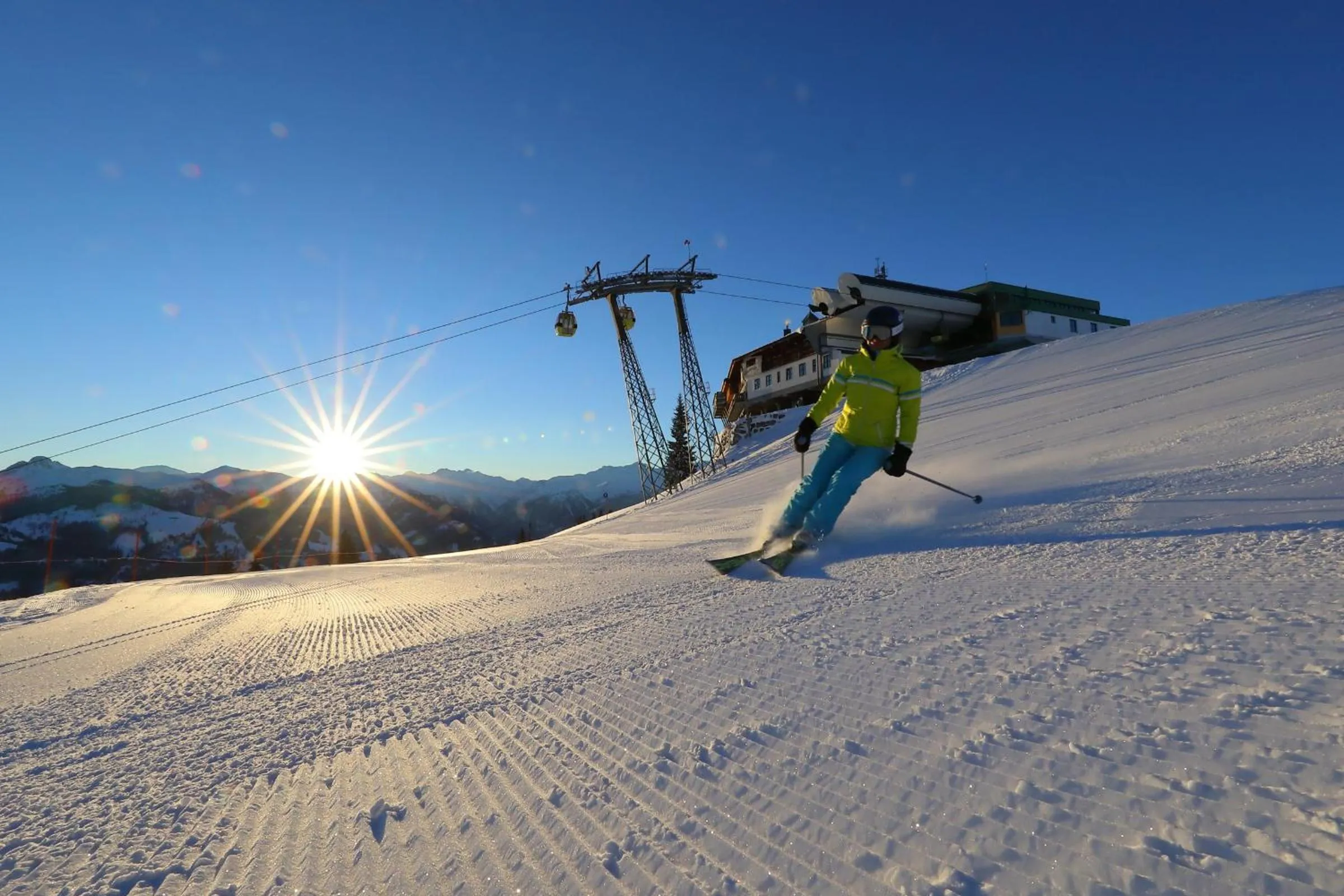 Skiing in Berglodge Grossarl