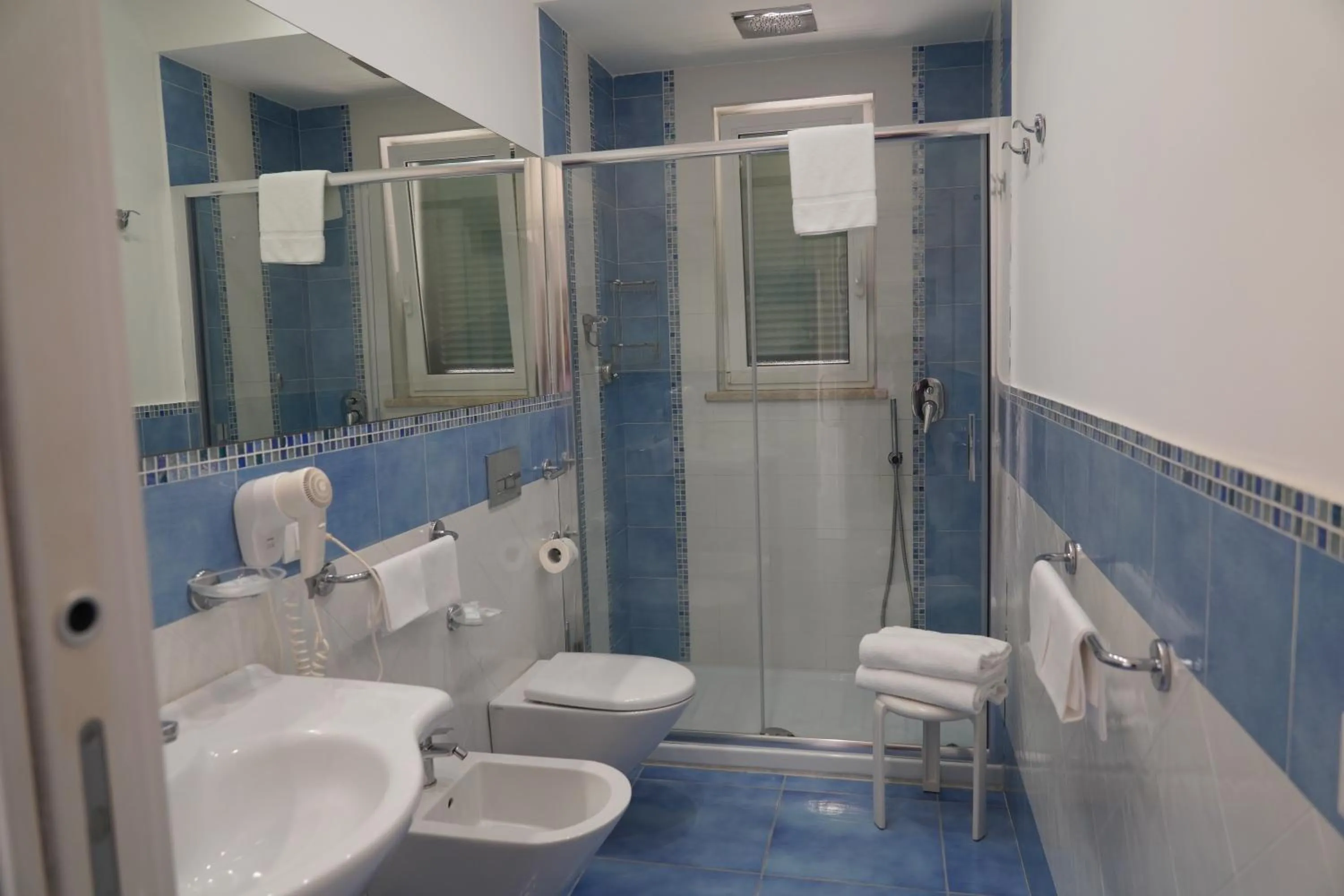 Shower in Hotel Parco Delle Agavi