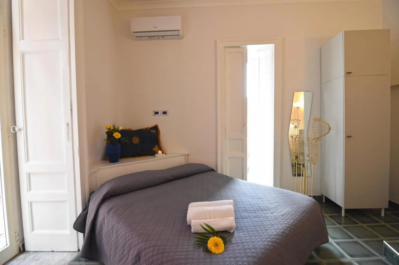 Bedroom, Bed in Nanà Bed and Breakfast