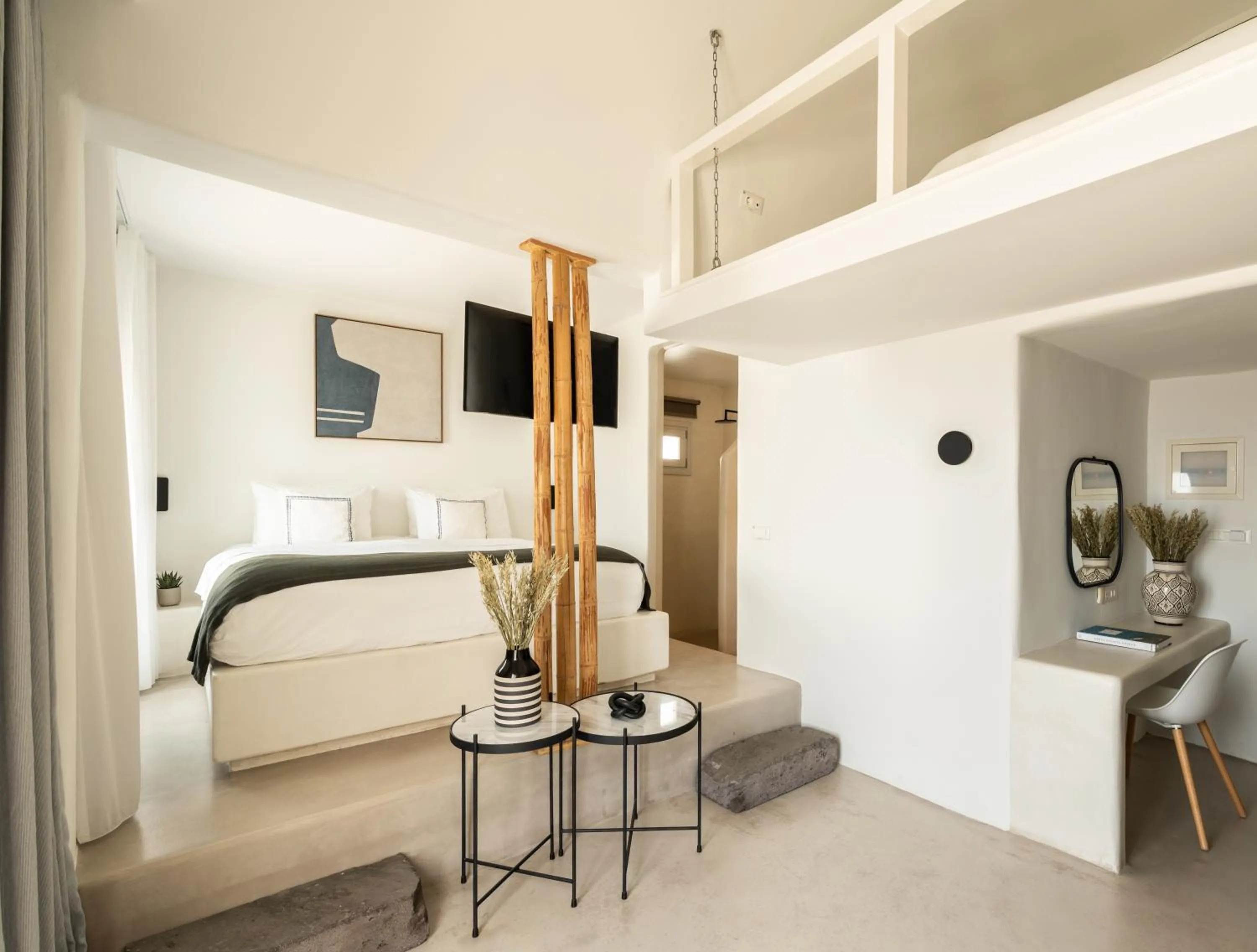 Bed in Rocabella Santorini Hotel & Spa