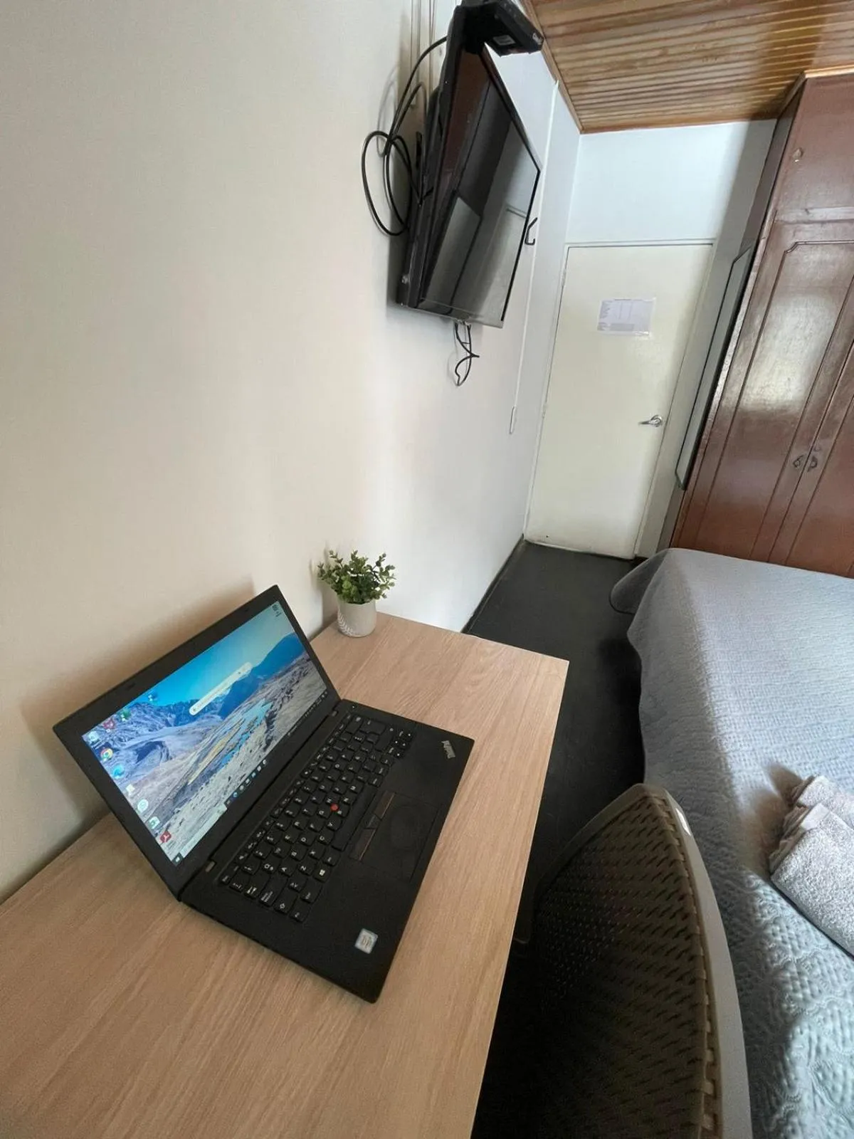 Bedroom, Bed in Casa Hotel Victoria