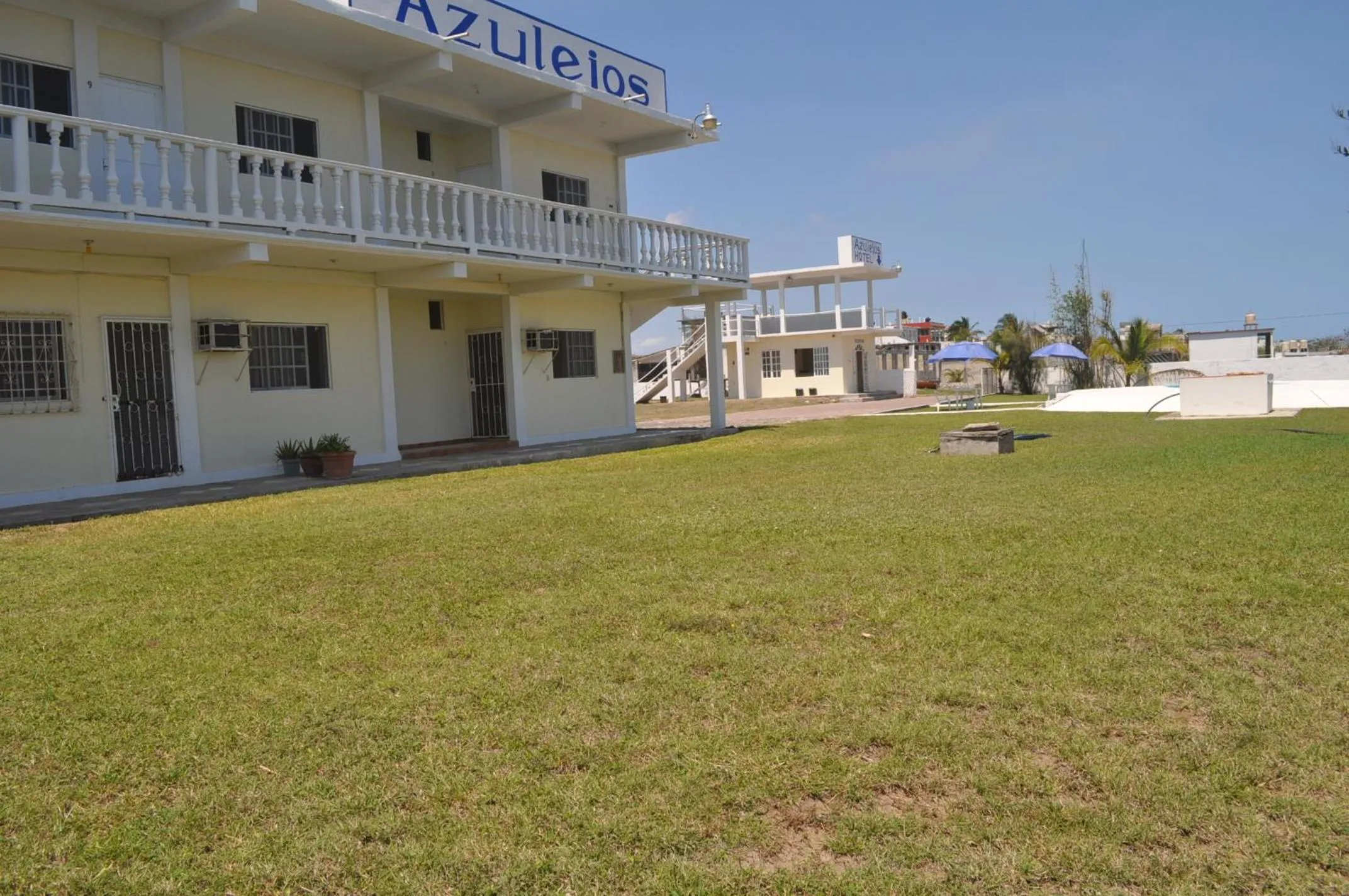 Property building in Hotel Azulejos
