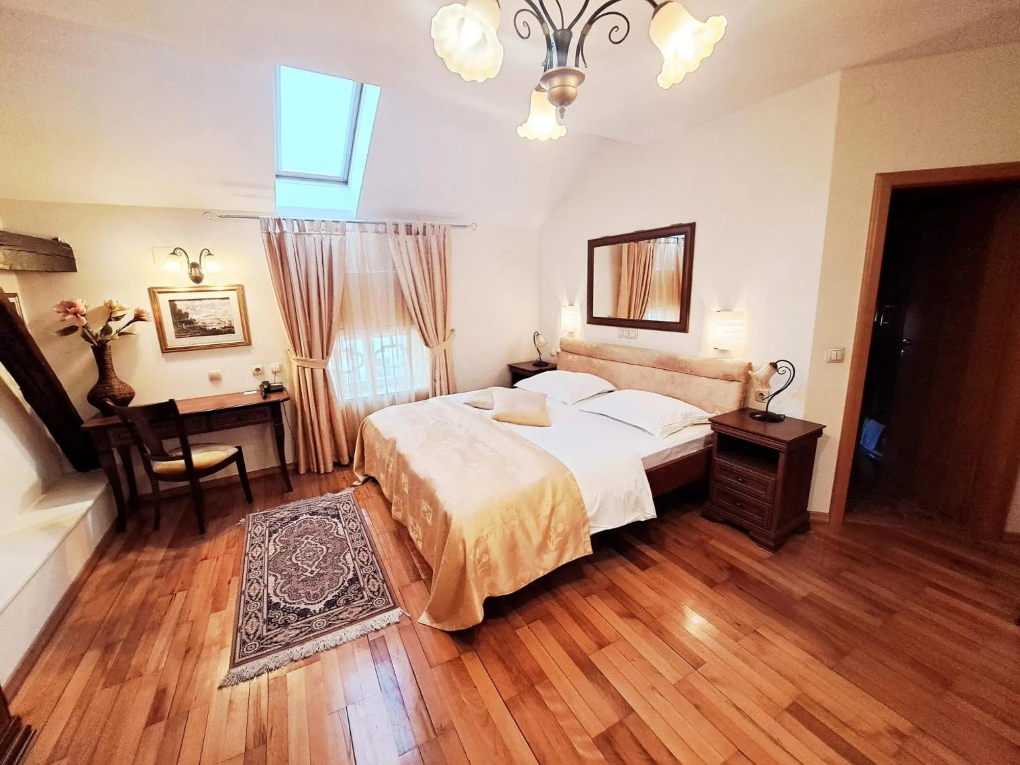 Bedroom, Bed in Hotel Livadić