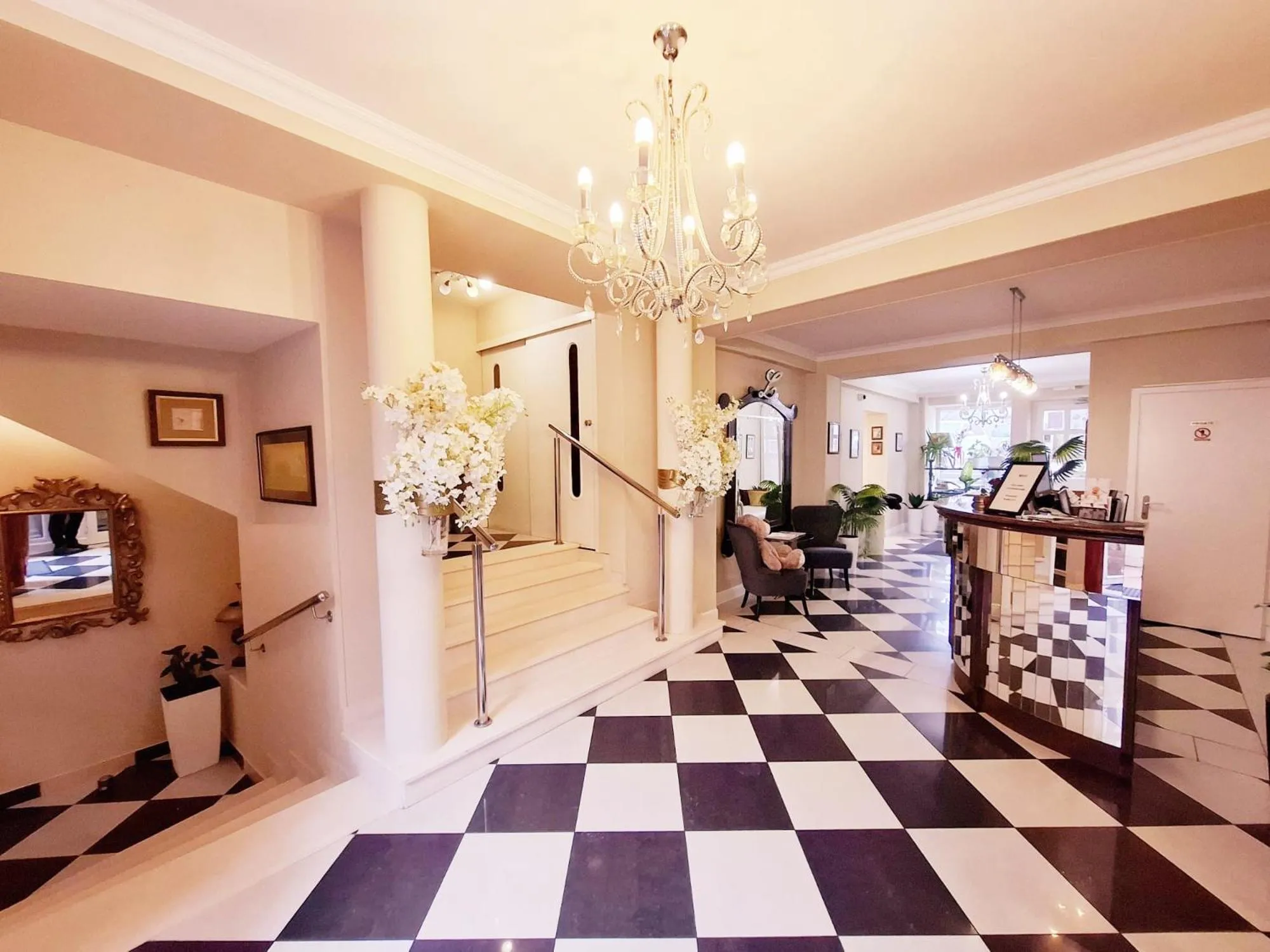 Lobby or reception in Hotel Livadić