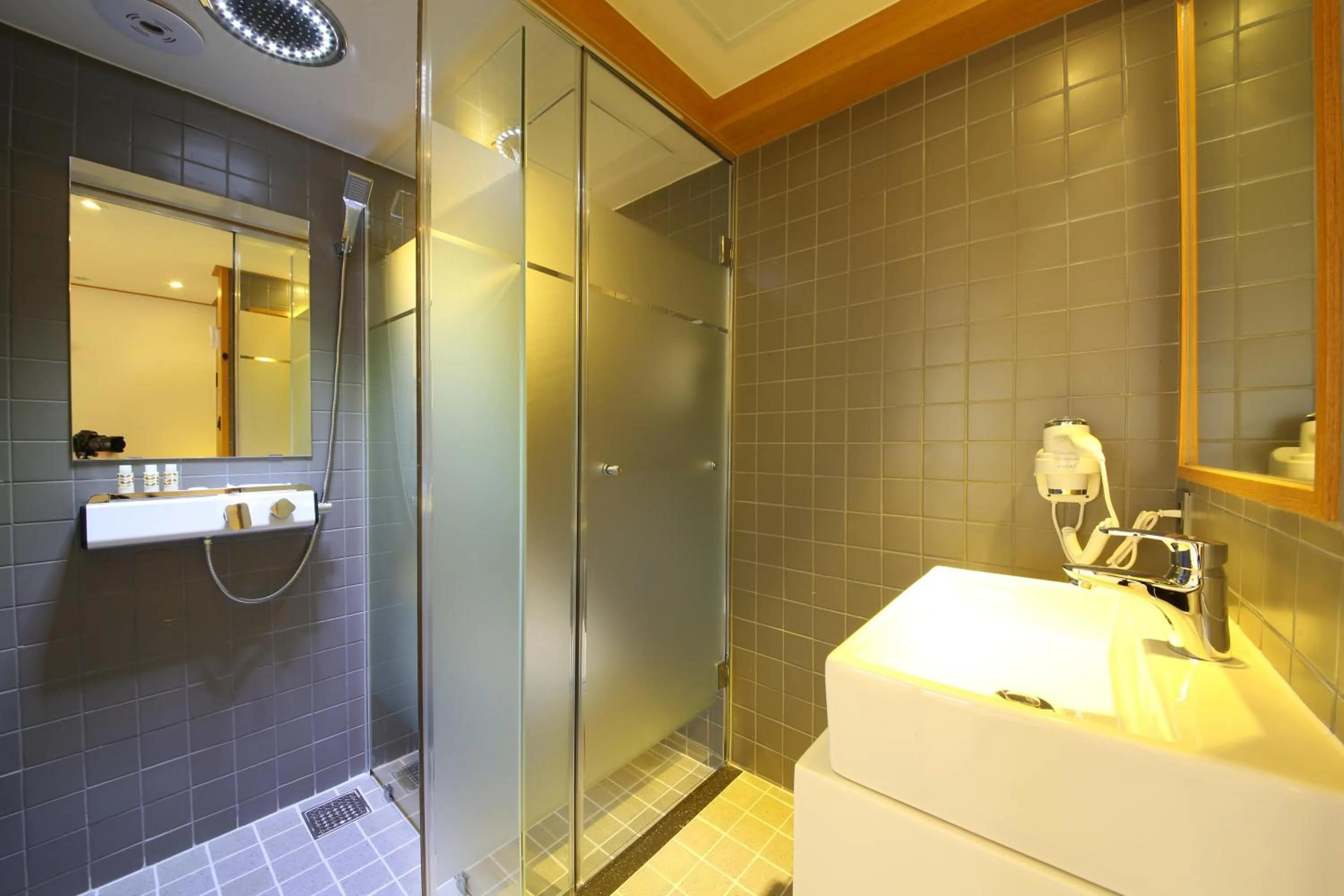 Brooks Hotel Tongyeong