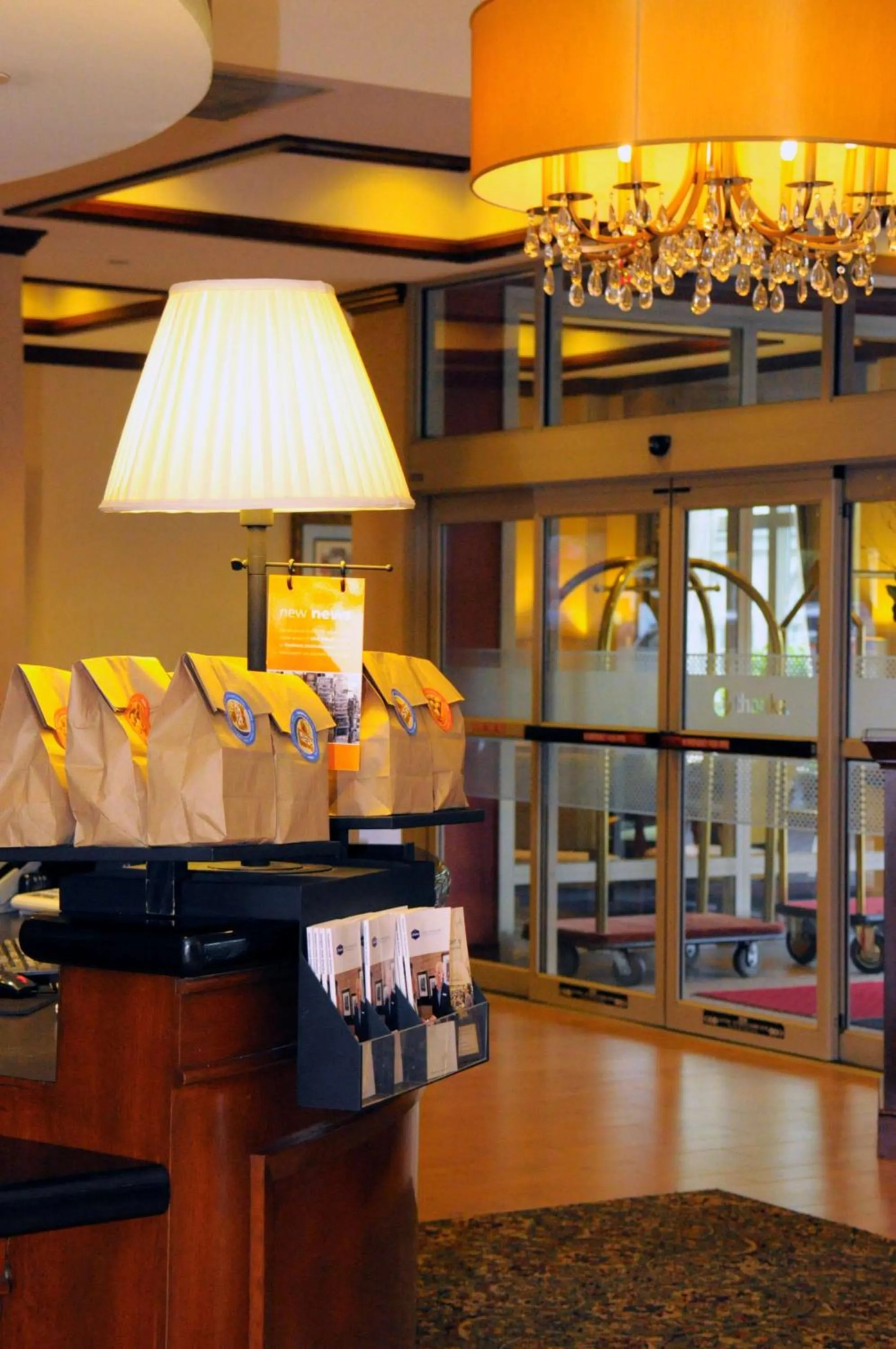 Dining area in Hampton Inn Alexandria/Old Town