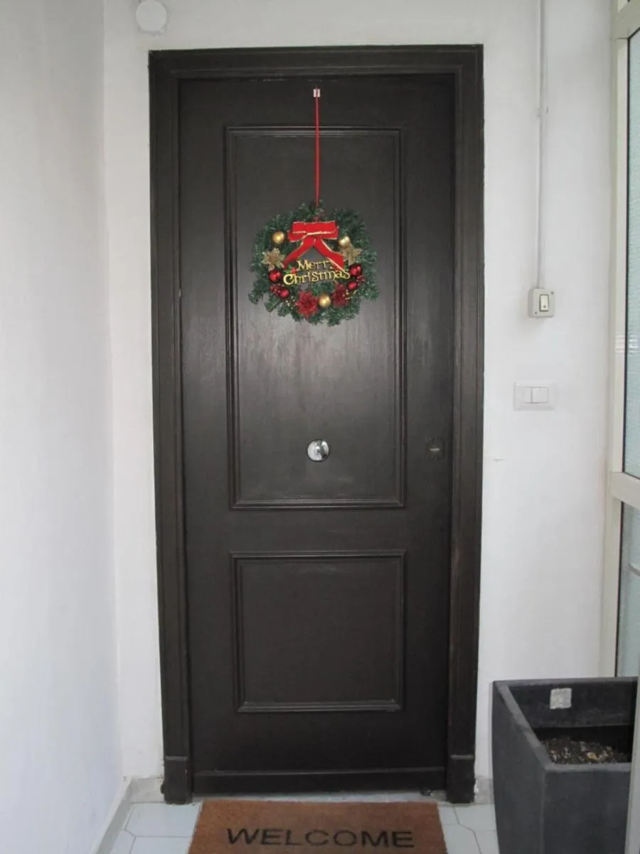 Facade/entrance in I DIOSCURI