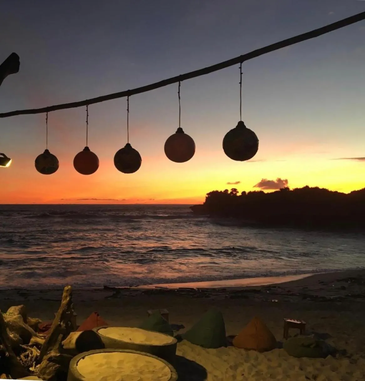 D'byas Dream Beach Club and Villa