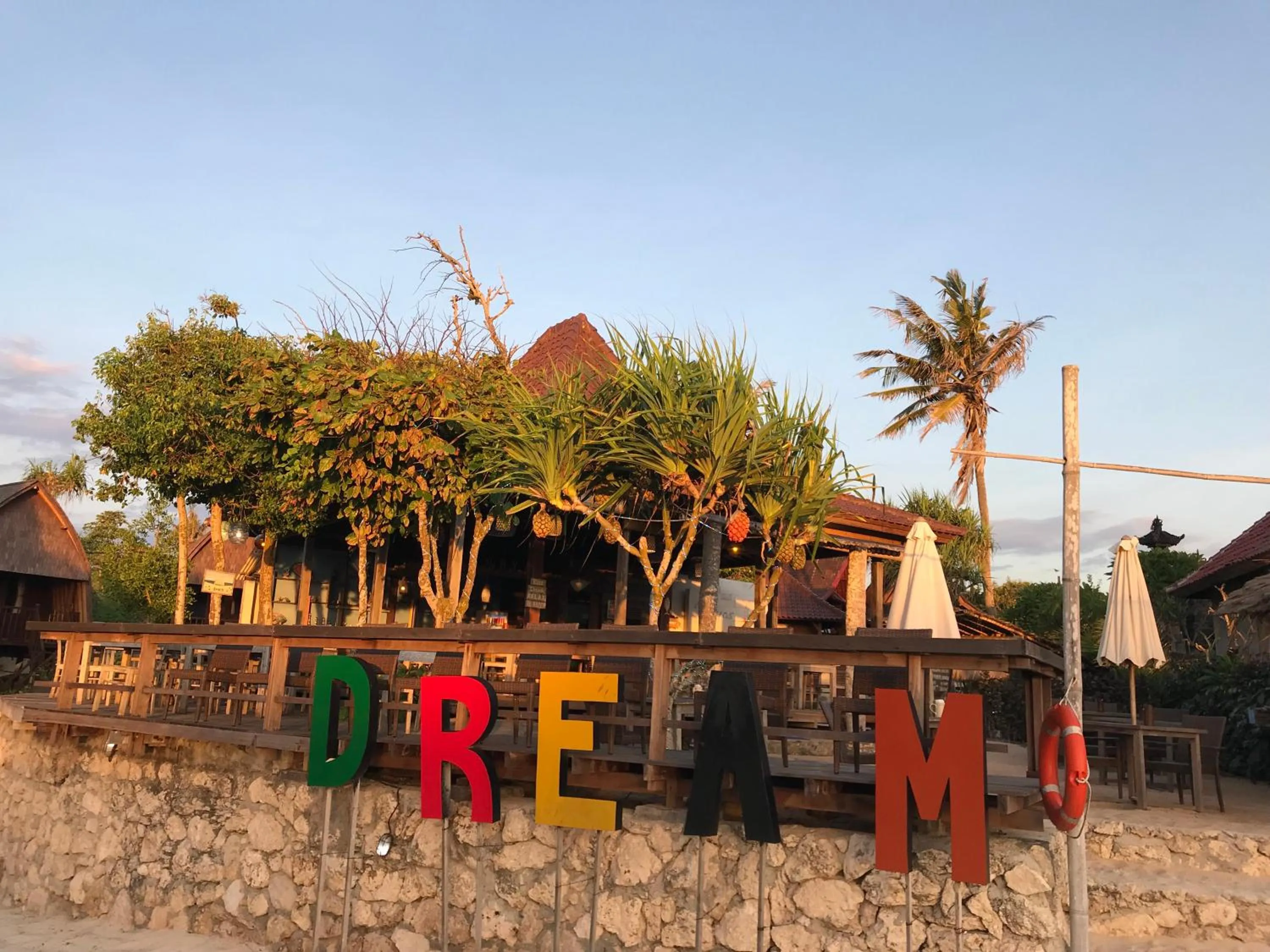 D'byas Dream Beach Club and Villa
