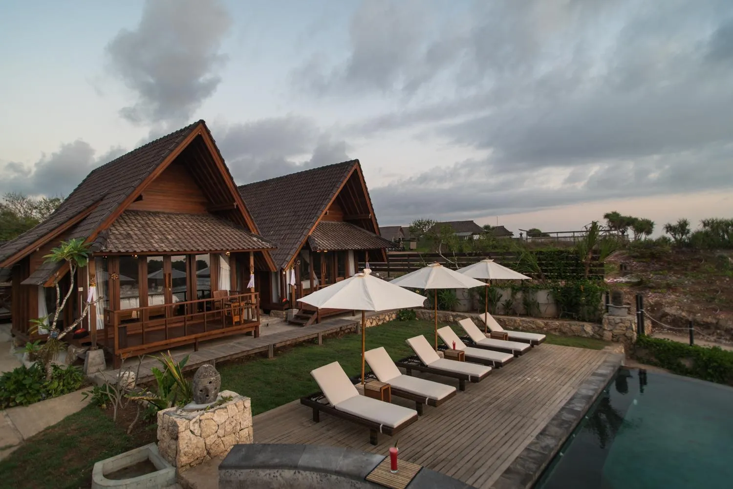 D'byas Dream Beach Club and Villa