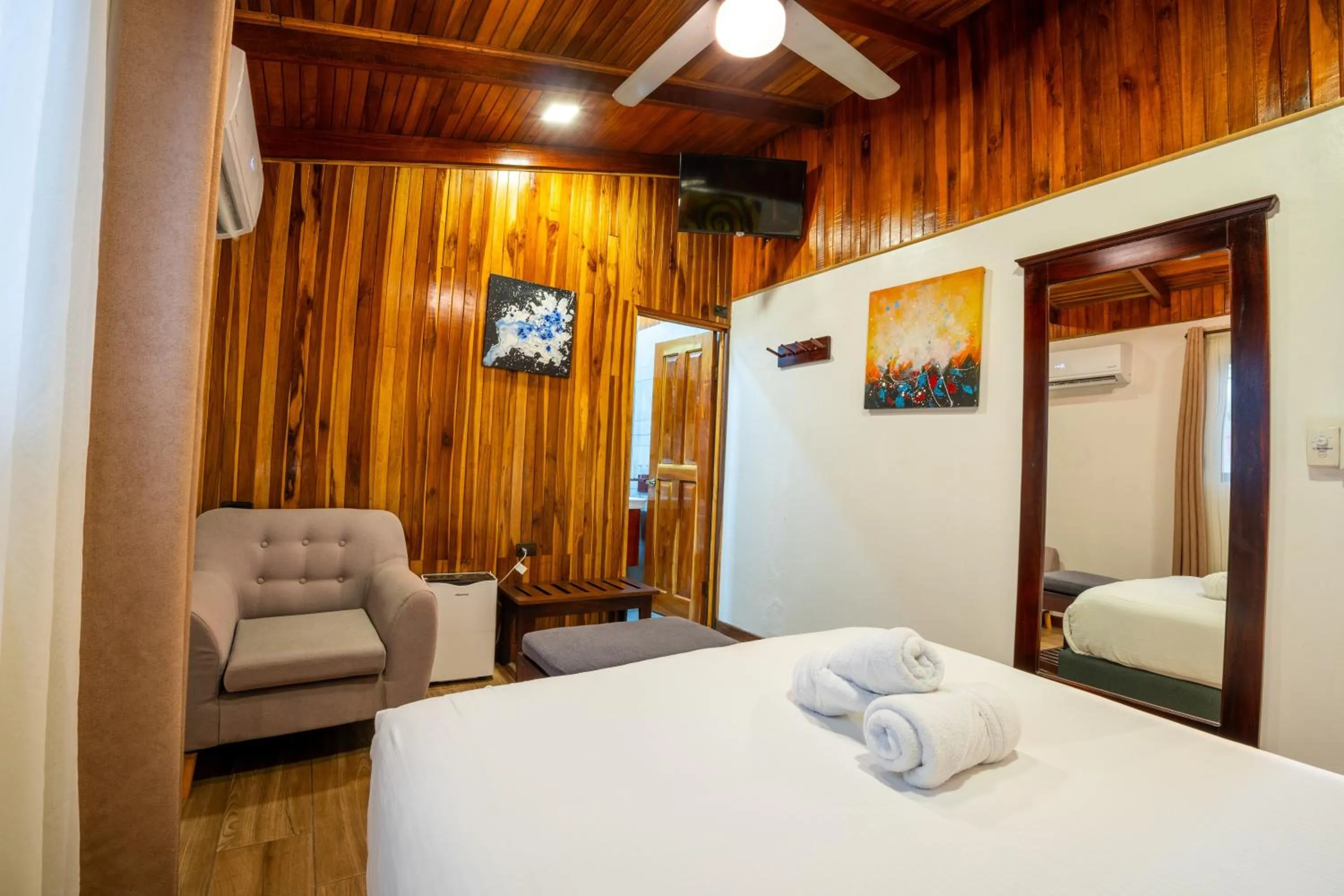 Bed in Camino Verde B&B Monteverde Costa Rica