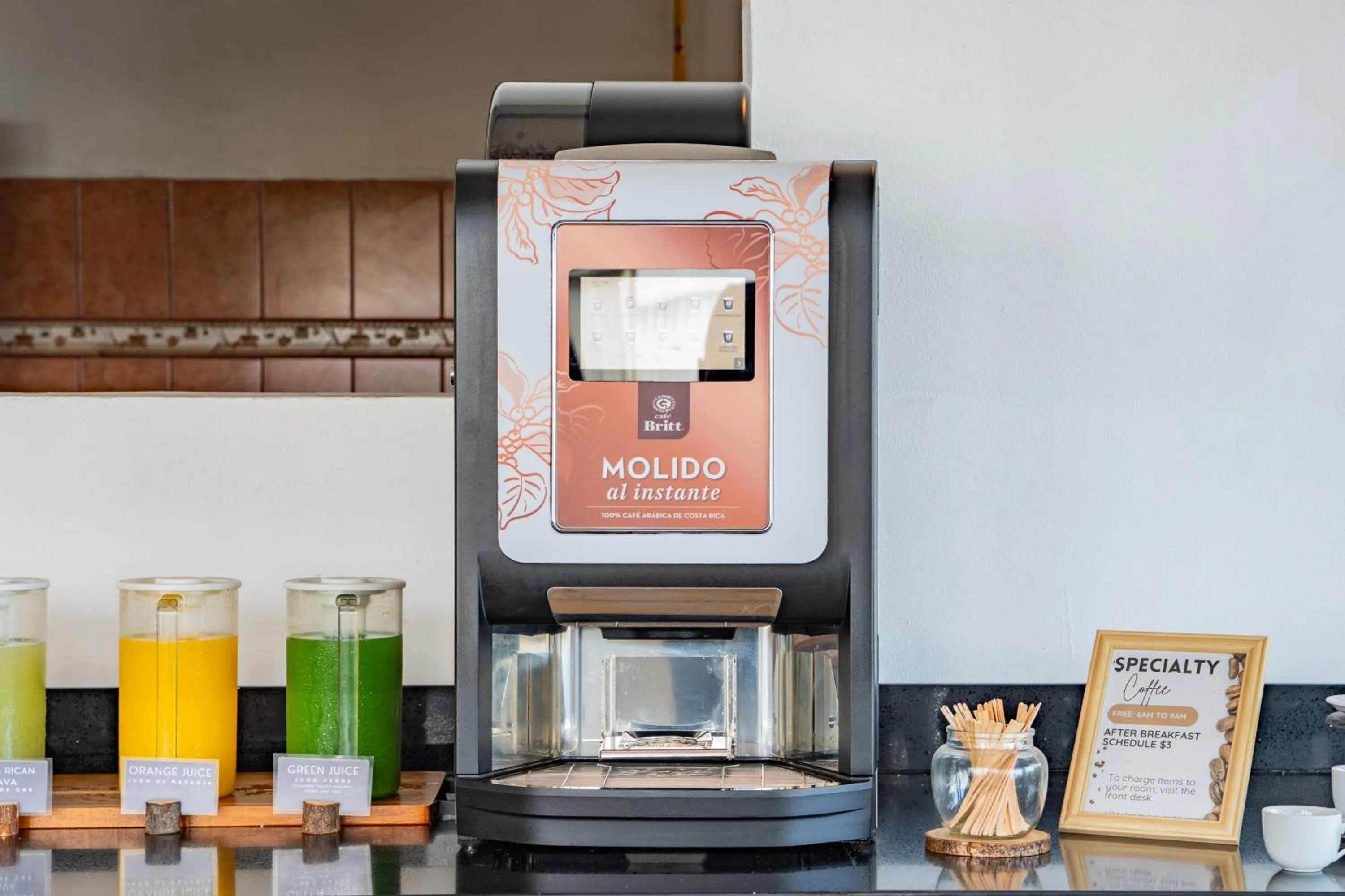 Breakfast in Camino Verde B&B Monteverde Costa Rica