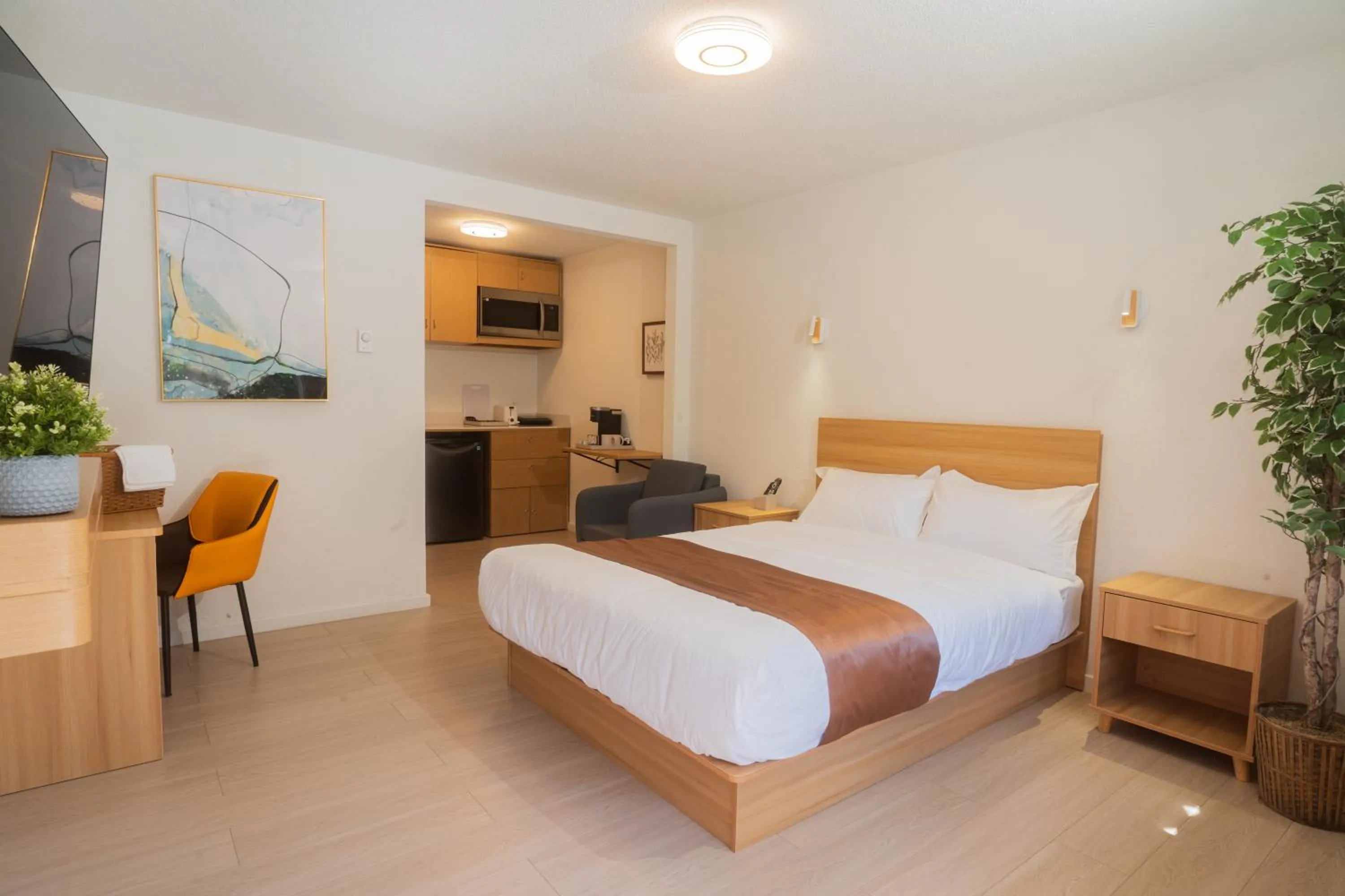 Bed in Inntowne Motel