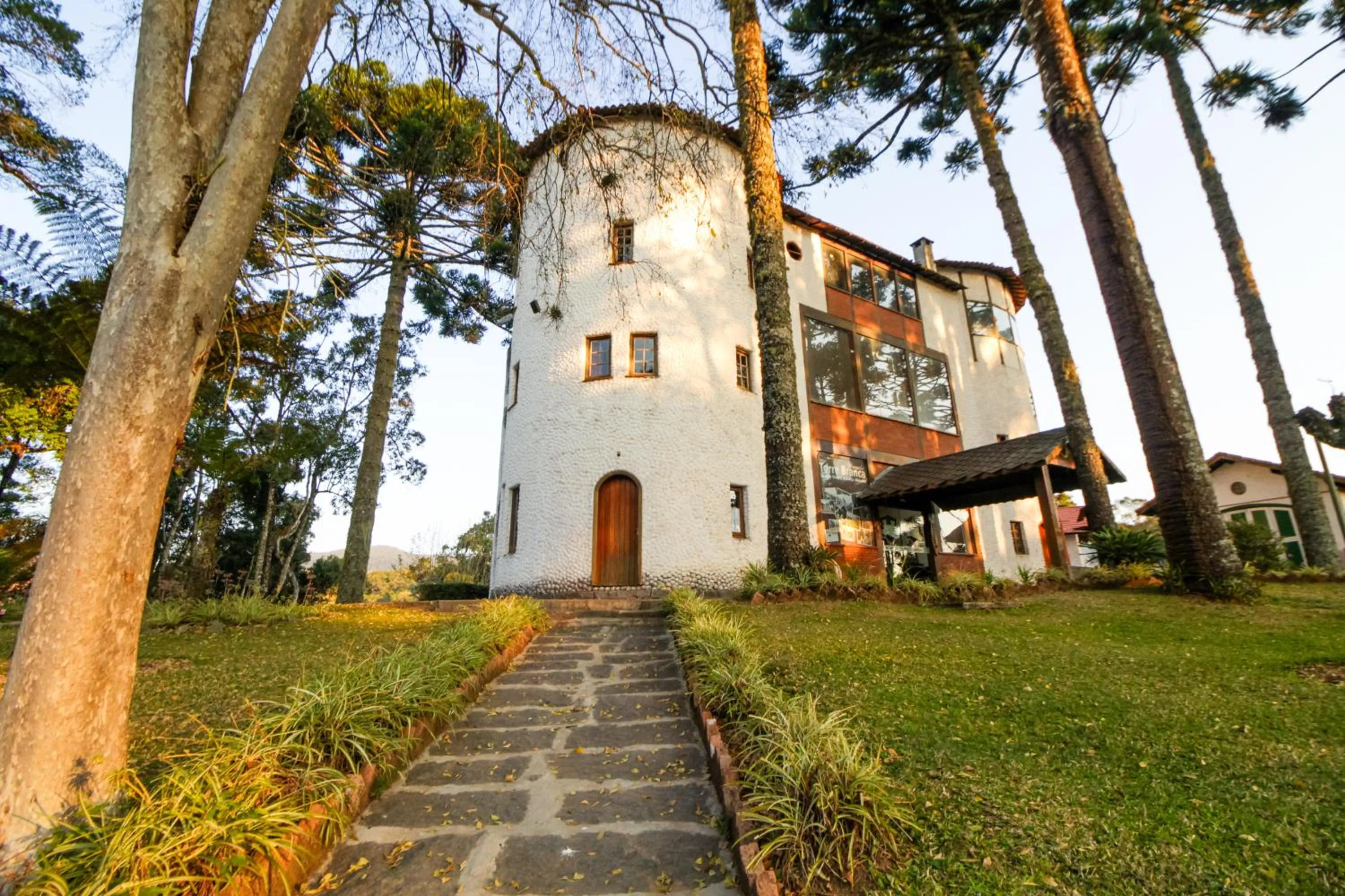Property building in VELINN Pousada Torre Branca