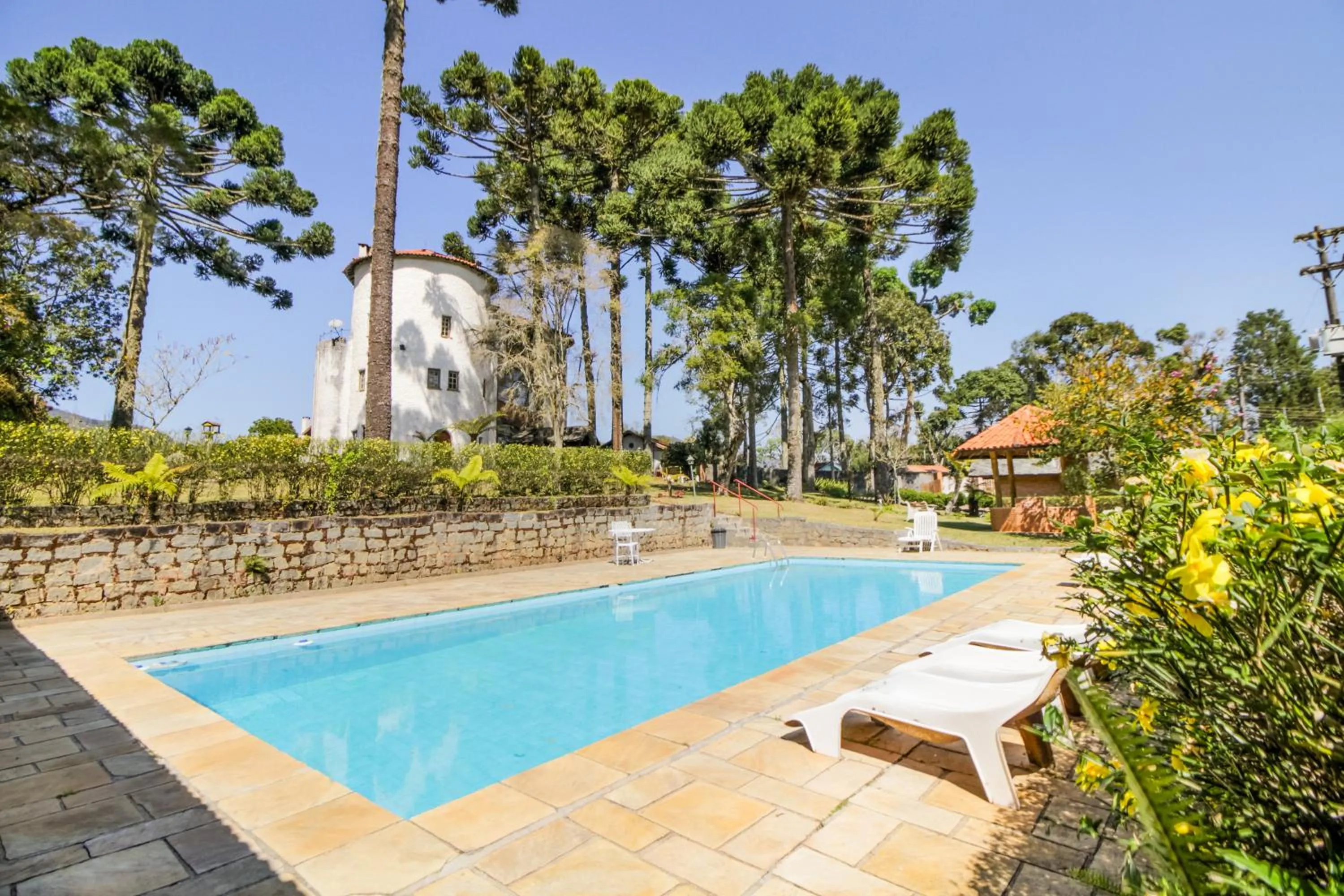 VELINN Pousada Torre Branca