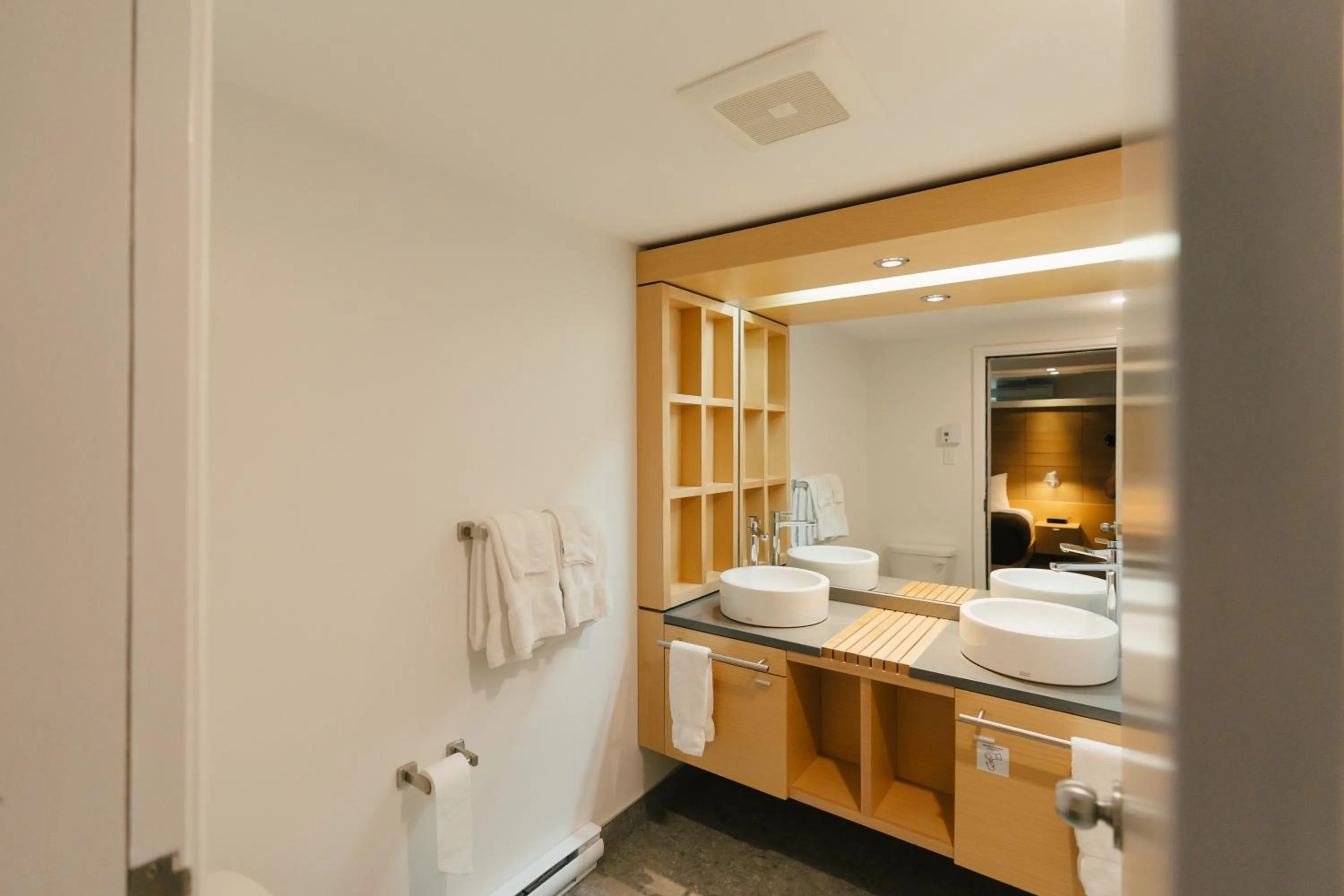 Bathroom in Gîte du Mont-Albert - Sepaq