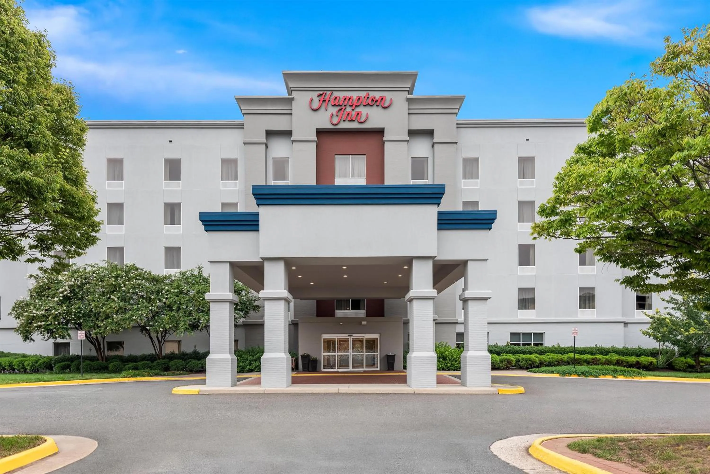 Property building in Hampton Inn Gainesville-Haymarket