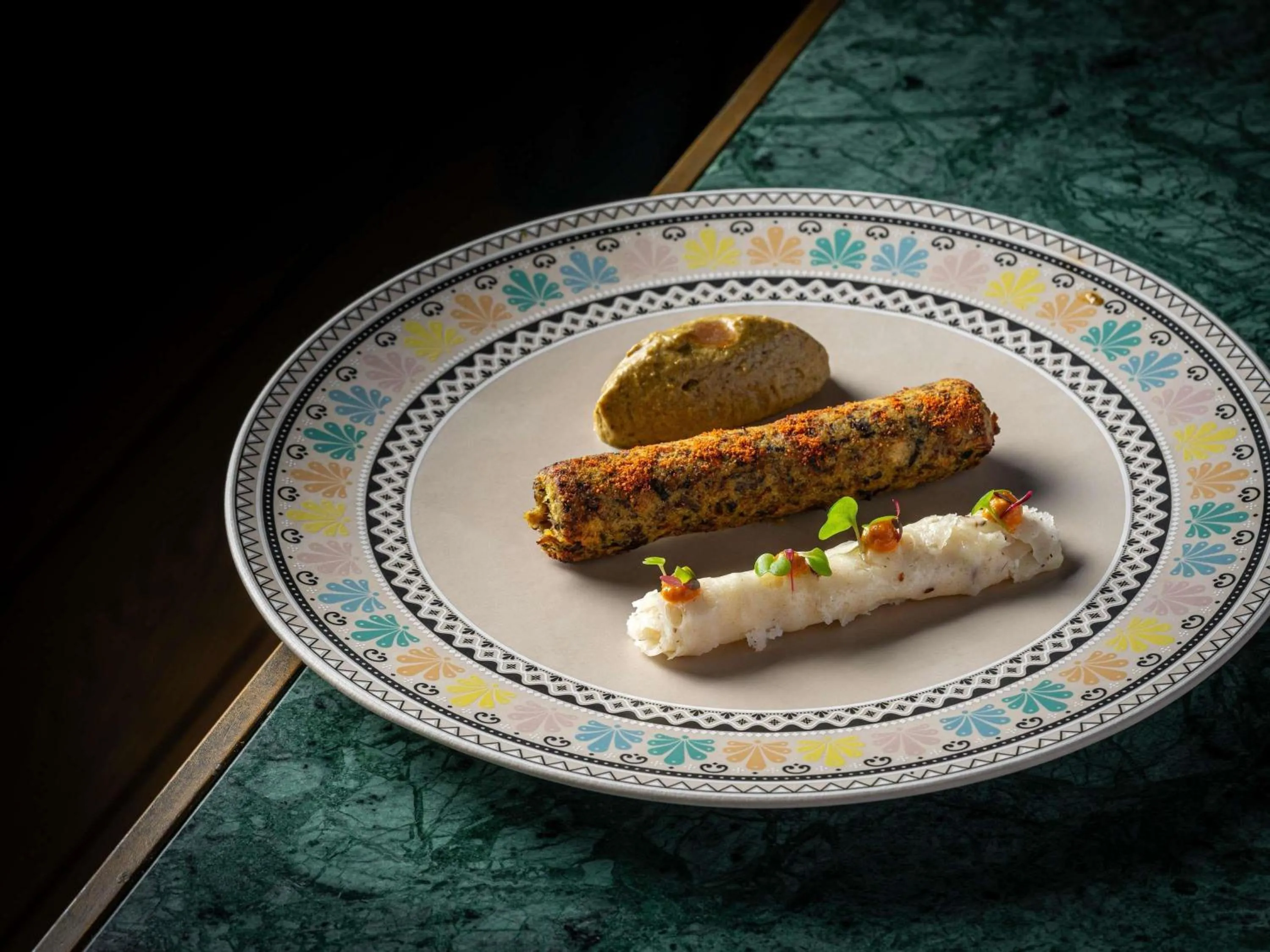 Restaurant/places to eat in Avista Hideaway Phuket Patong - MGallery