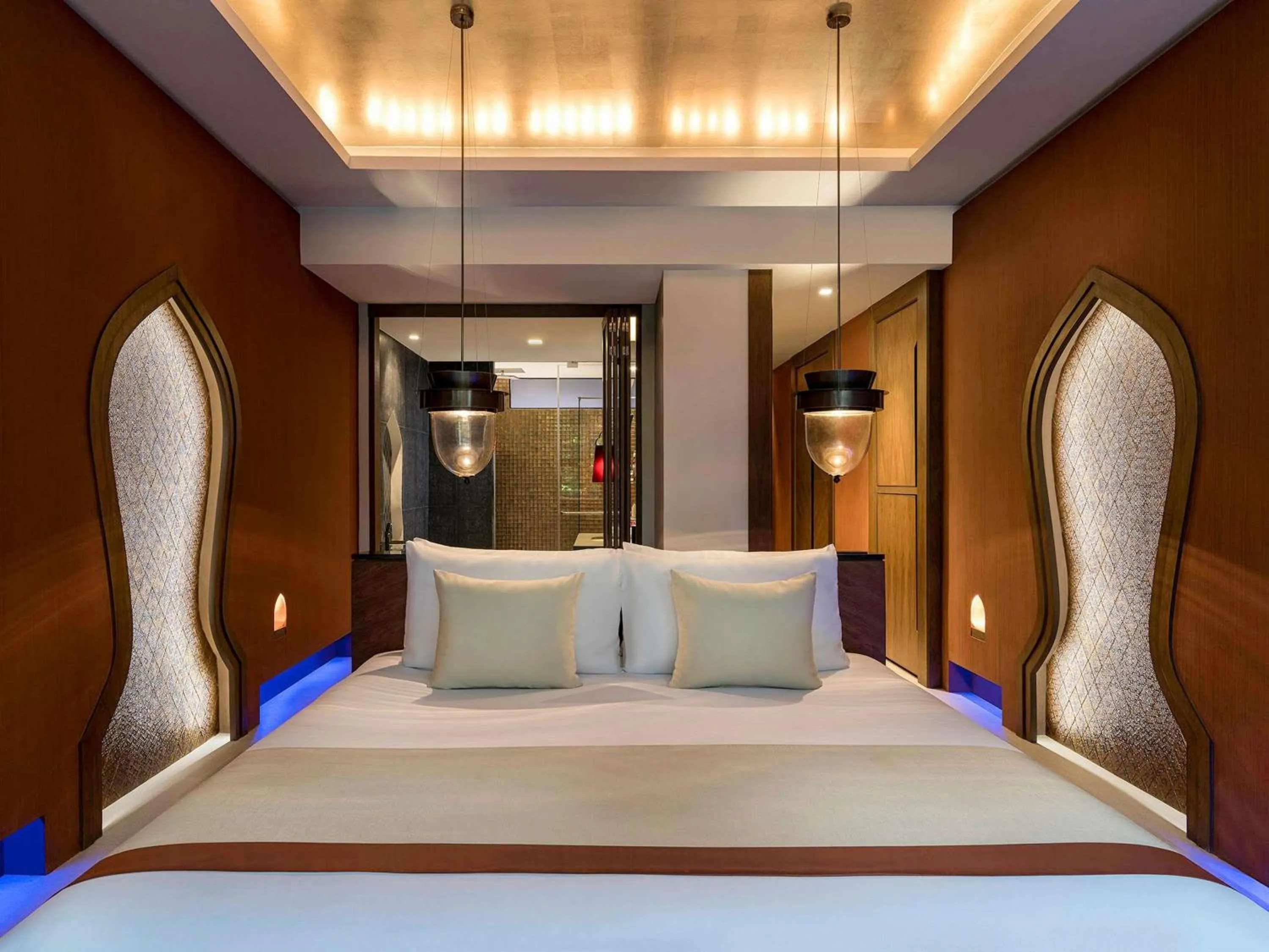 Bedroom, Bed in Avista Hideaway Phuket Patong - MGallery