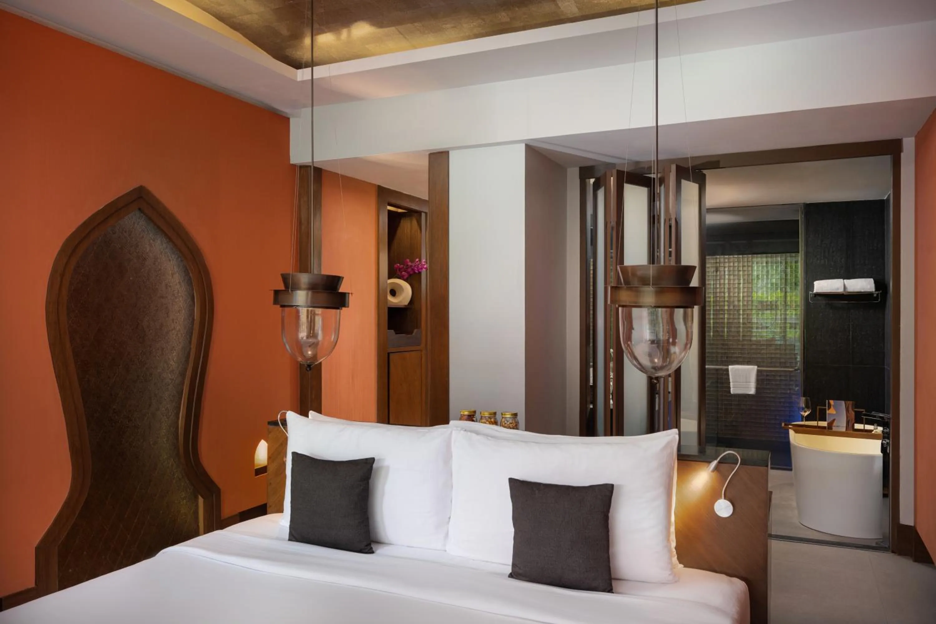 Bed in Avista Hideaway Phuket Patong - MGallery