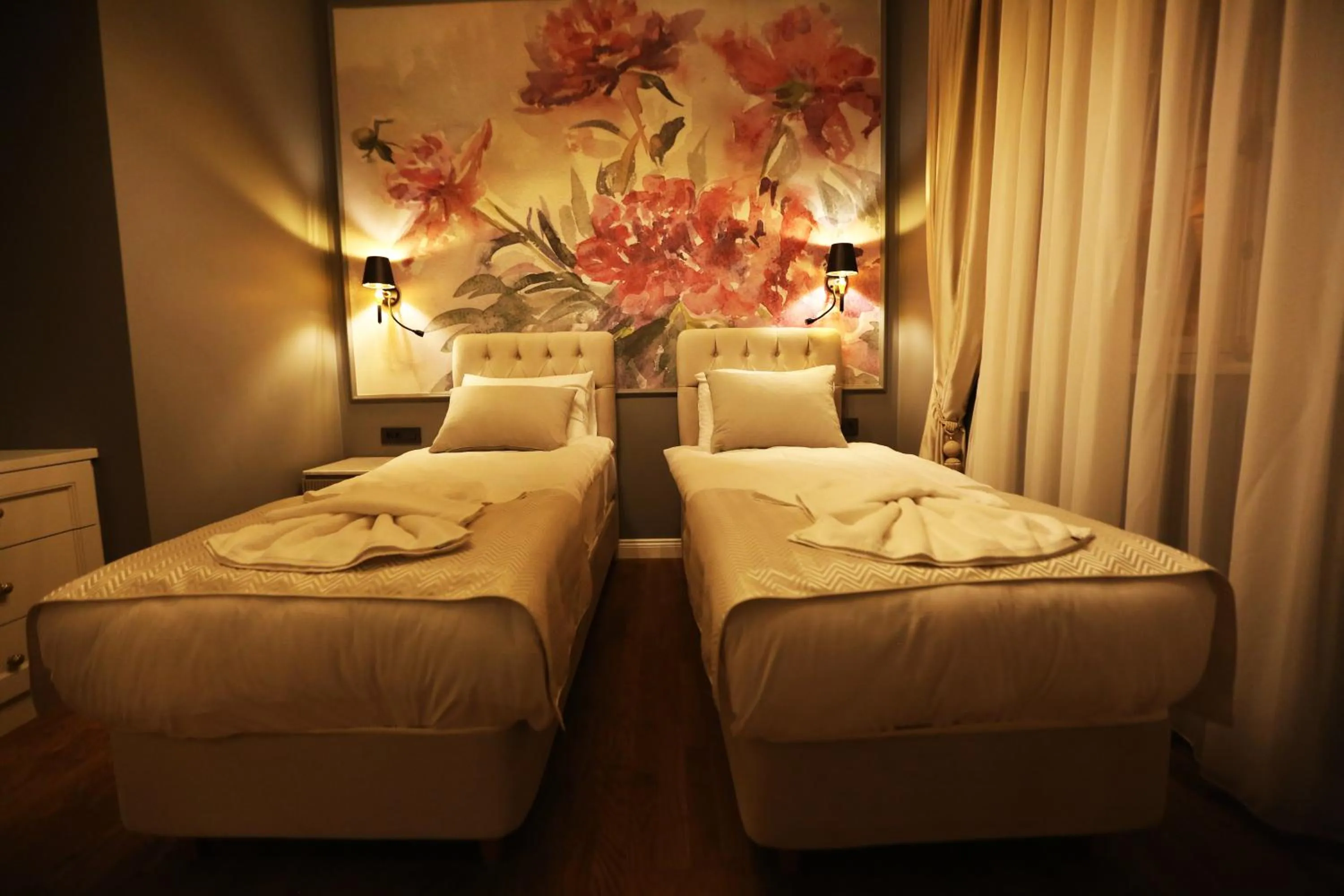 Bed in Royal Tophane