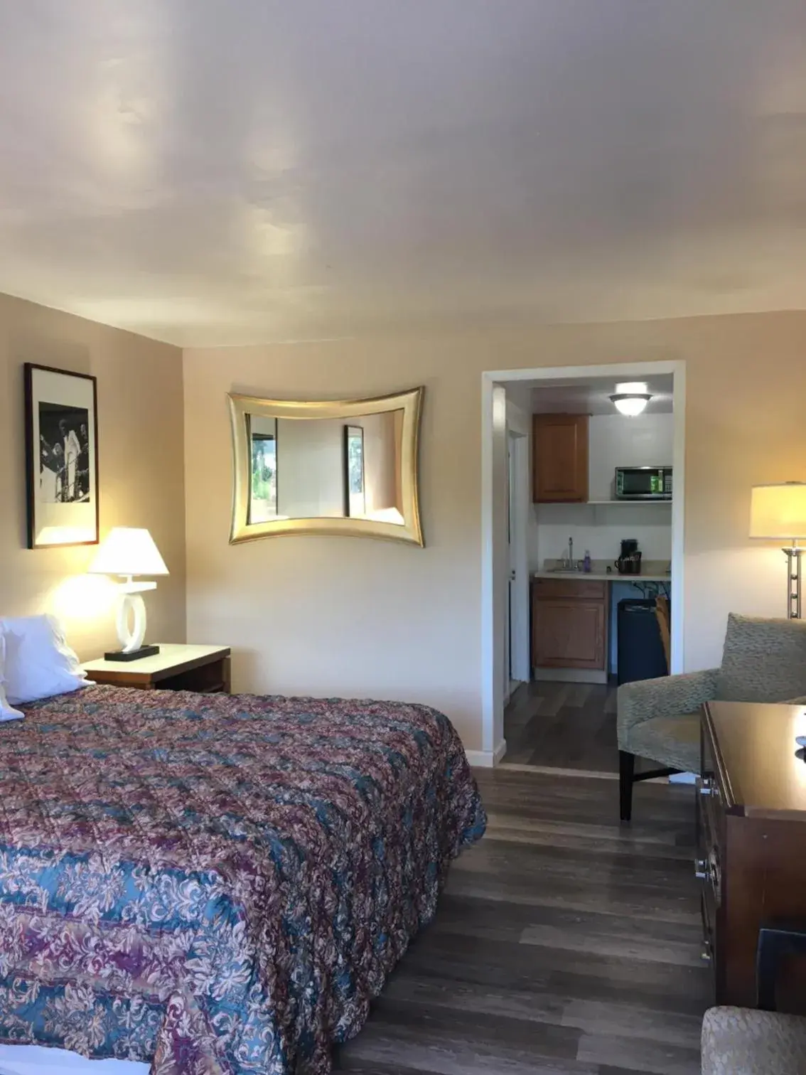 ANS INN & SUITES ANS INN & SUITES