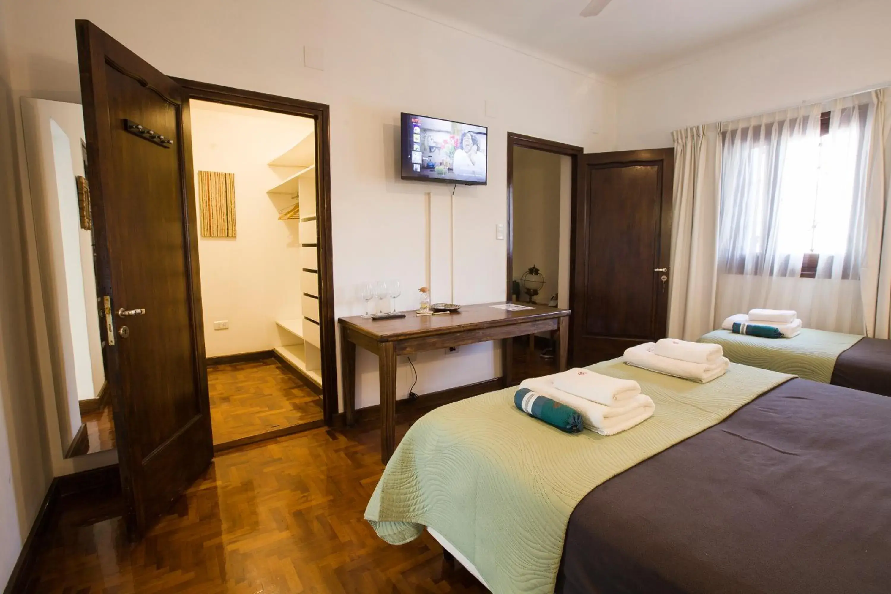 Family Room with Private Bathroom in Posada de Rosas Family Room with Private Bathroom in Posada de Rosas