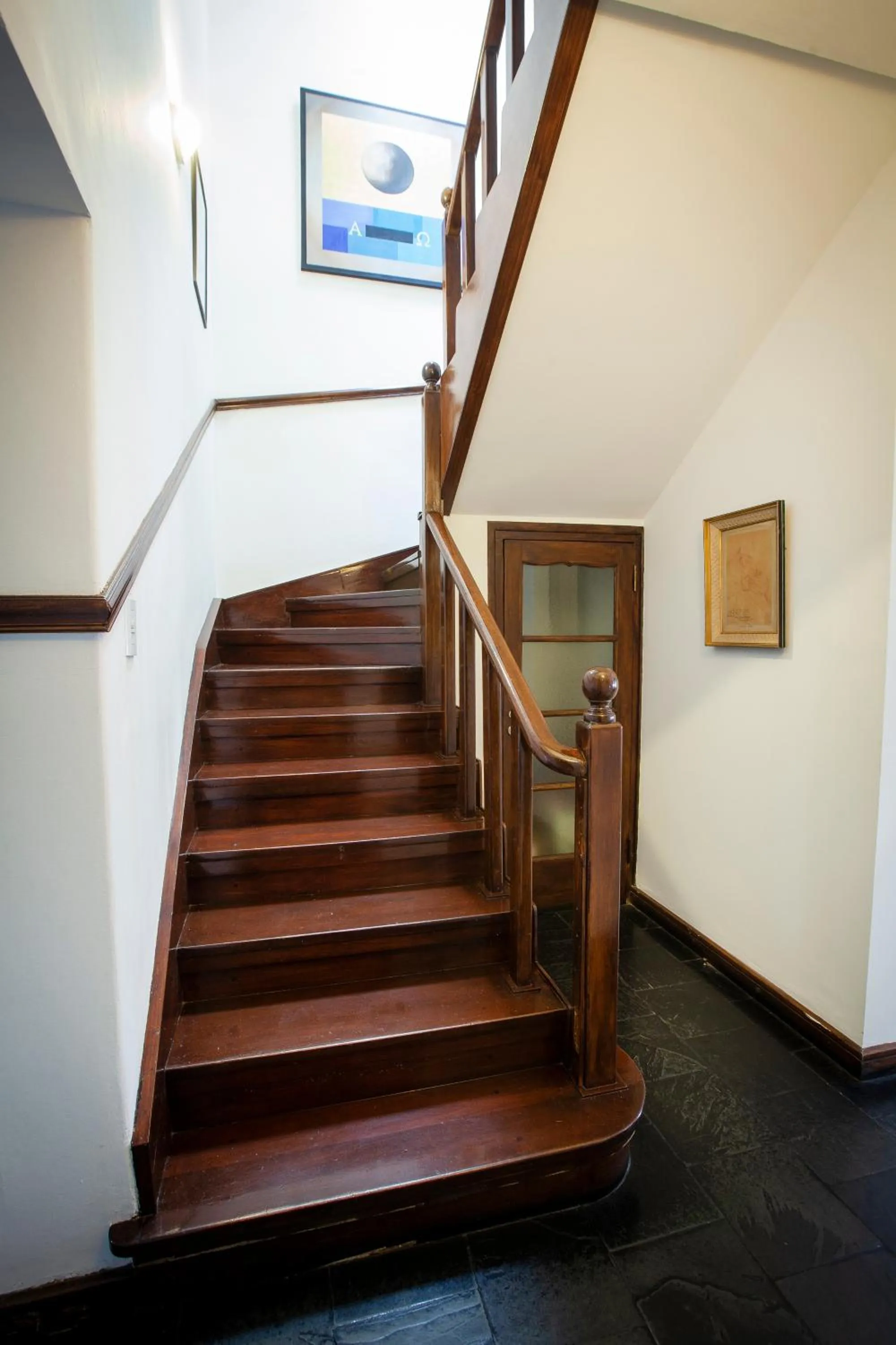 Property building in Posada de Rosas