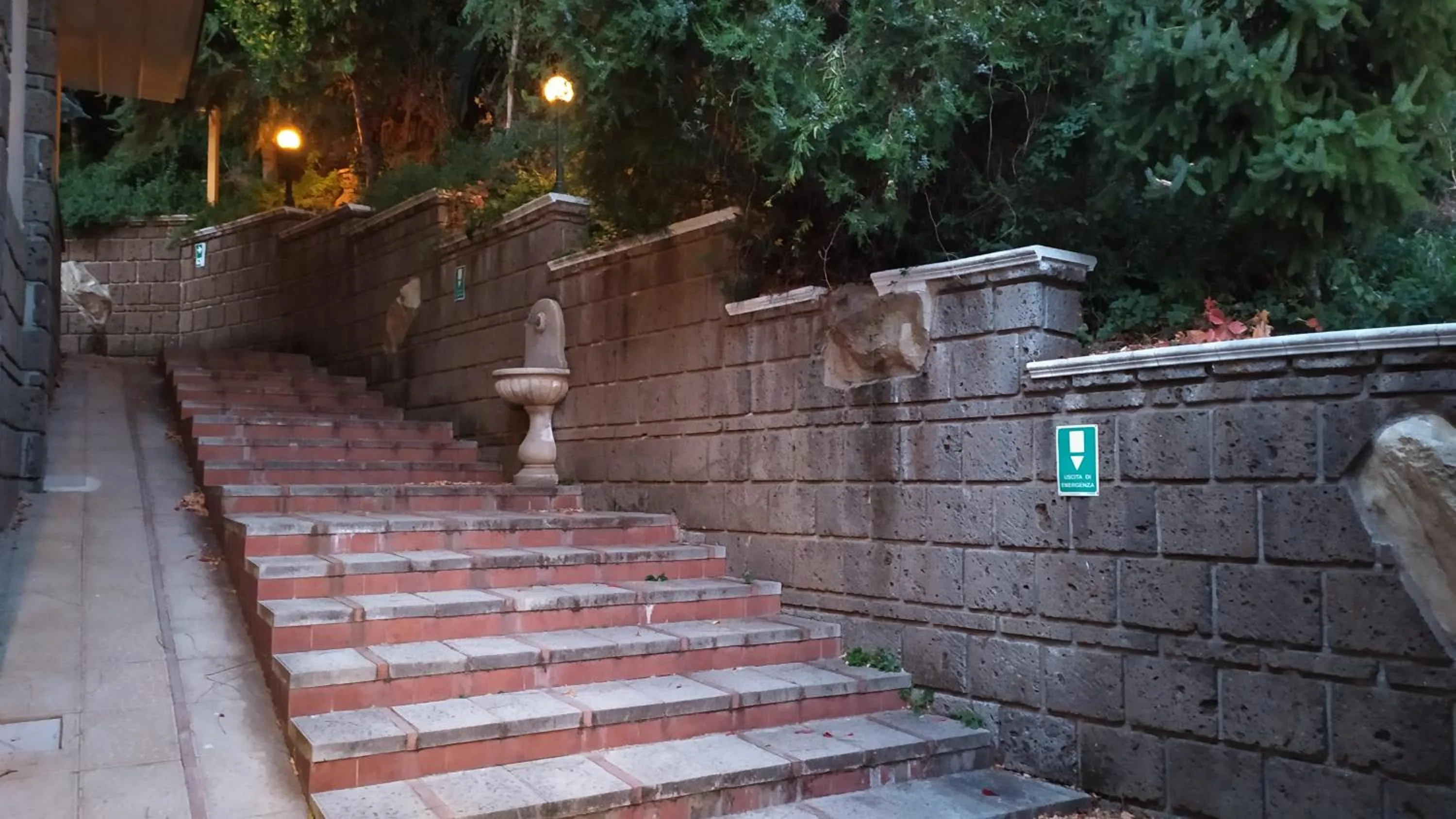 Facade/entrance in La Contessa B&B