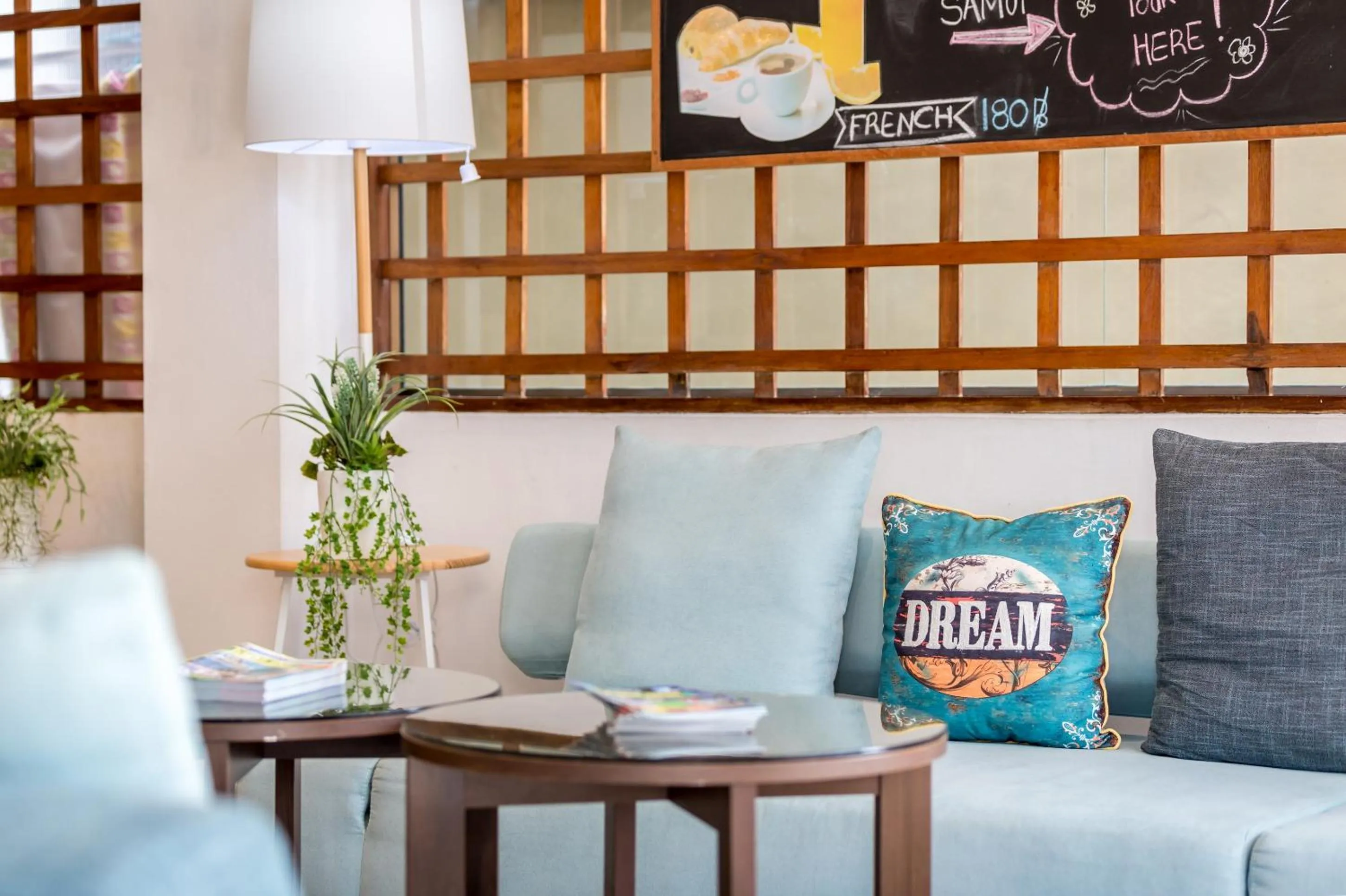 Seating area in Hacienda Fisherman's Village Koh Samui