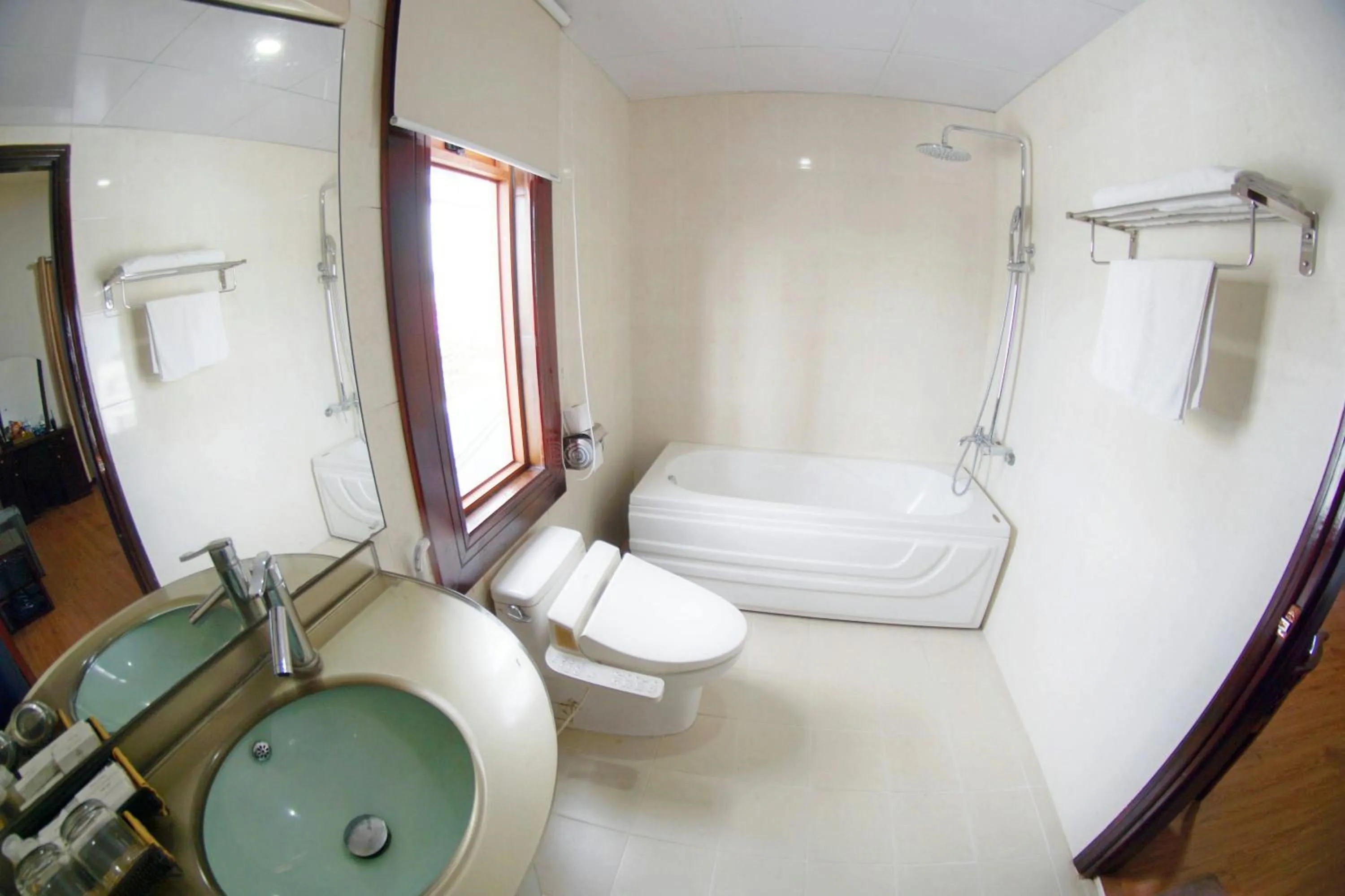 Bathroom in Kieu Anh Hotel Vung Tau