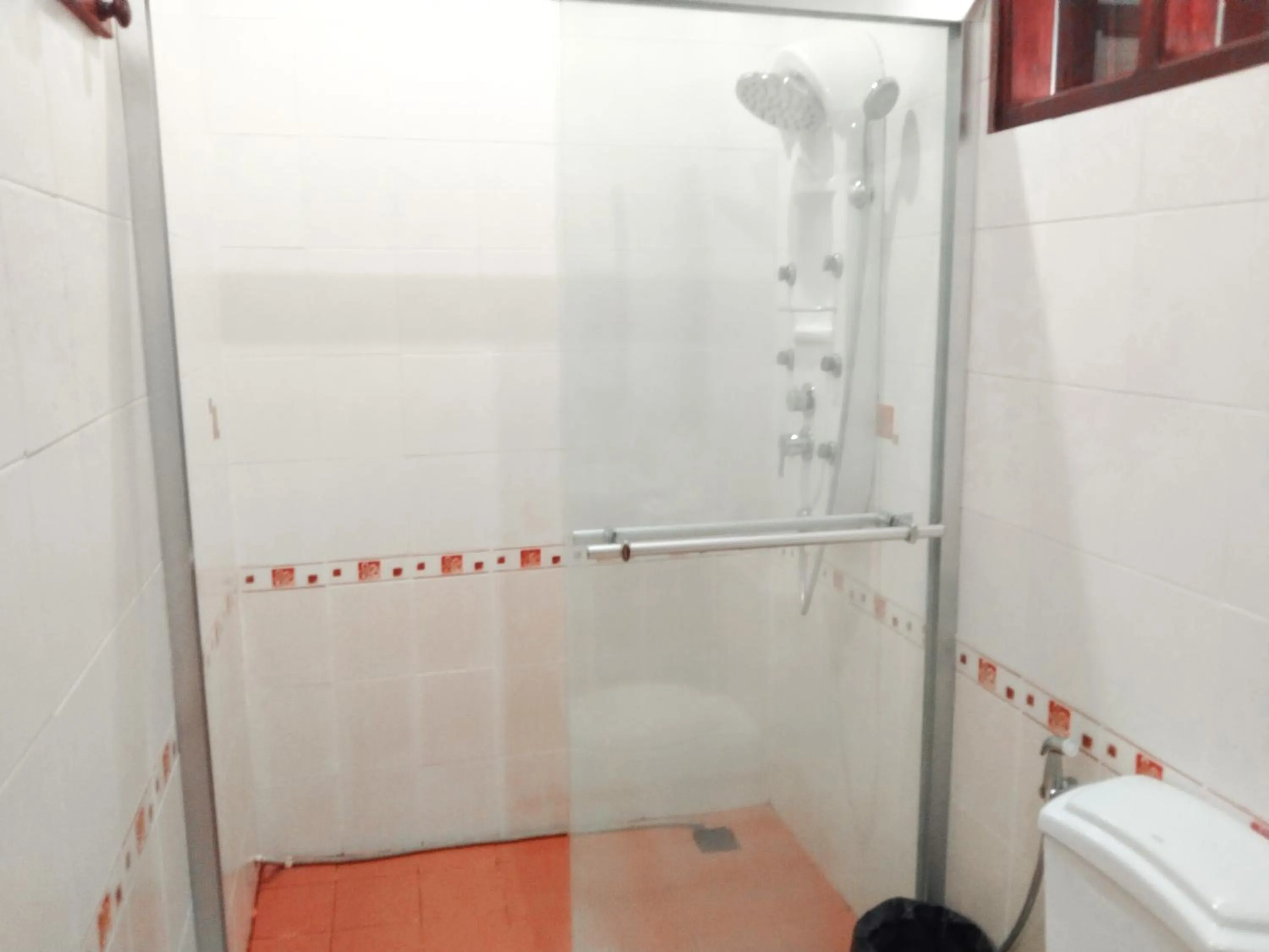 Bathroom in Ban Lakkham River View