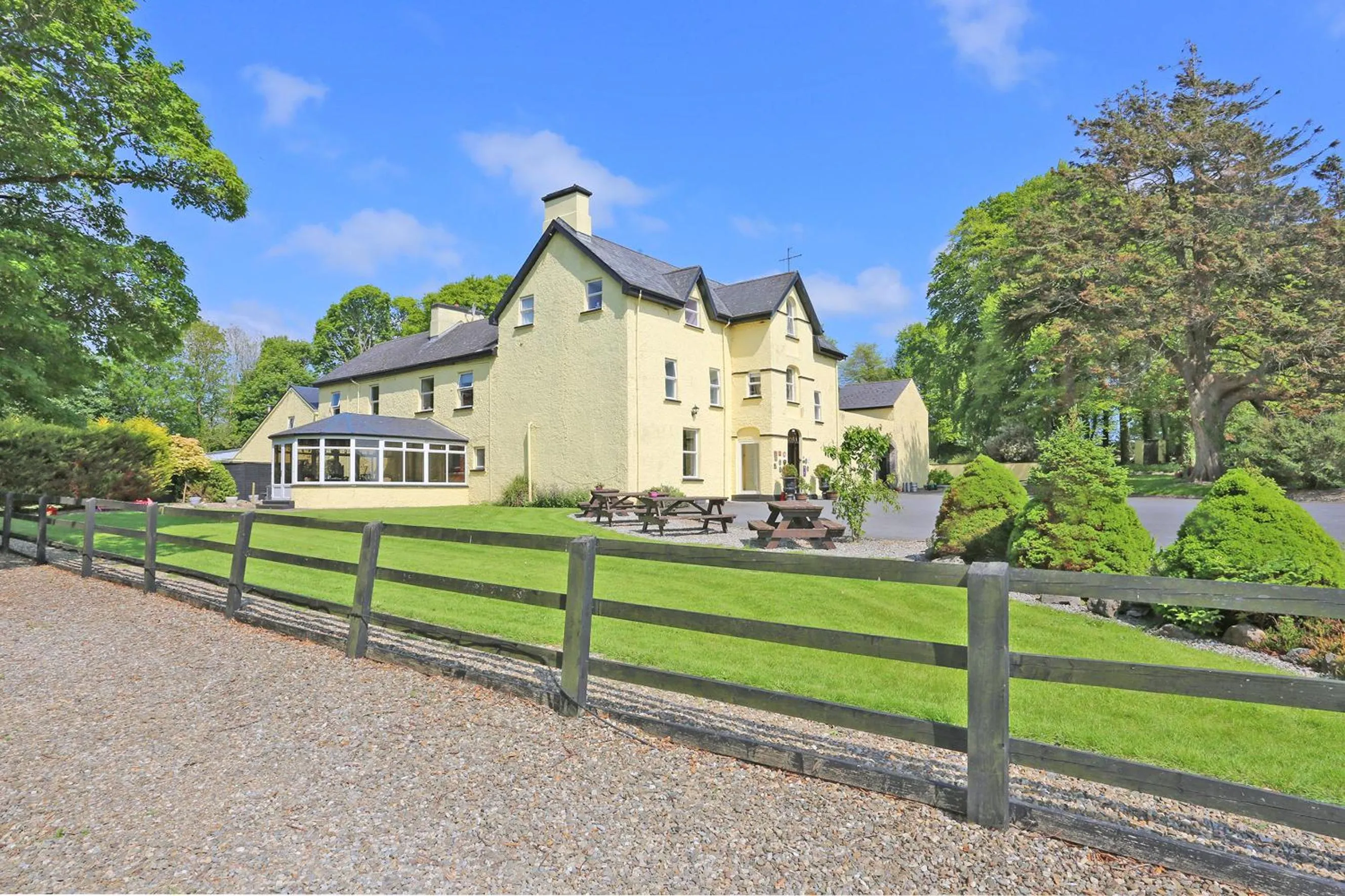 Carrygerry Country House