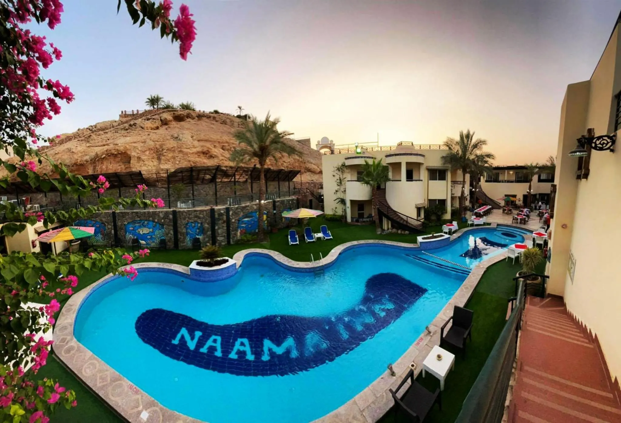 Naama Inn Hotel