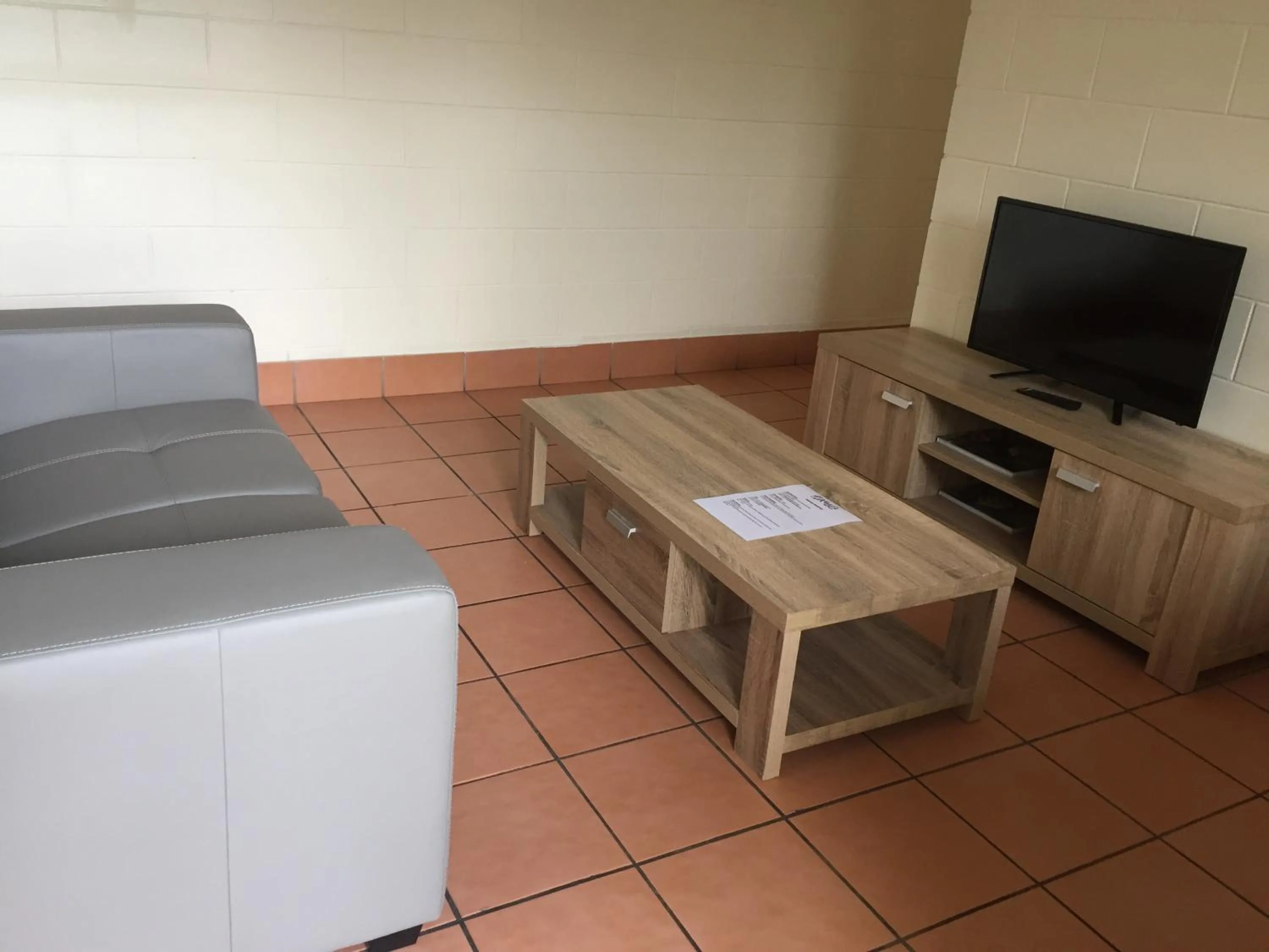Living room in Koala Beach Resort Cairns