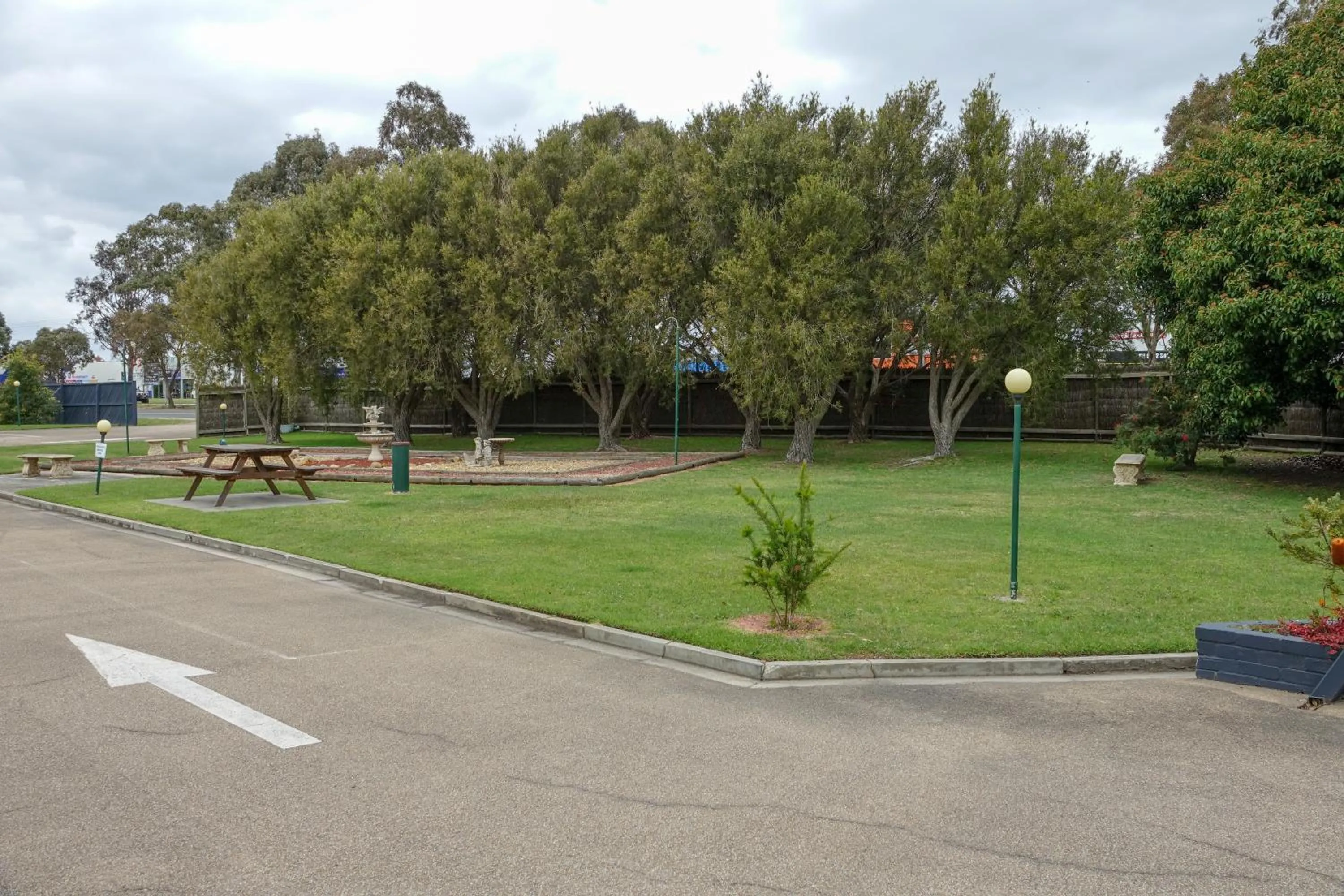 Garden in Bairnsdale Main Motel
