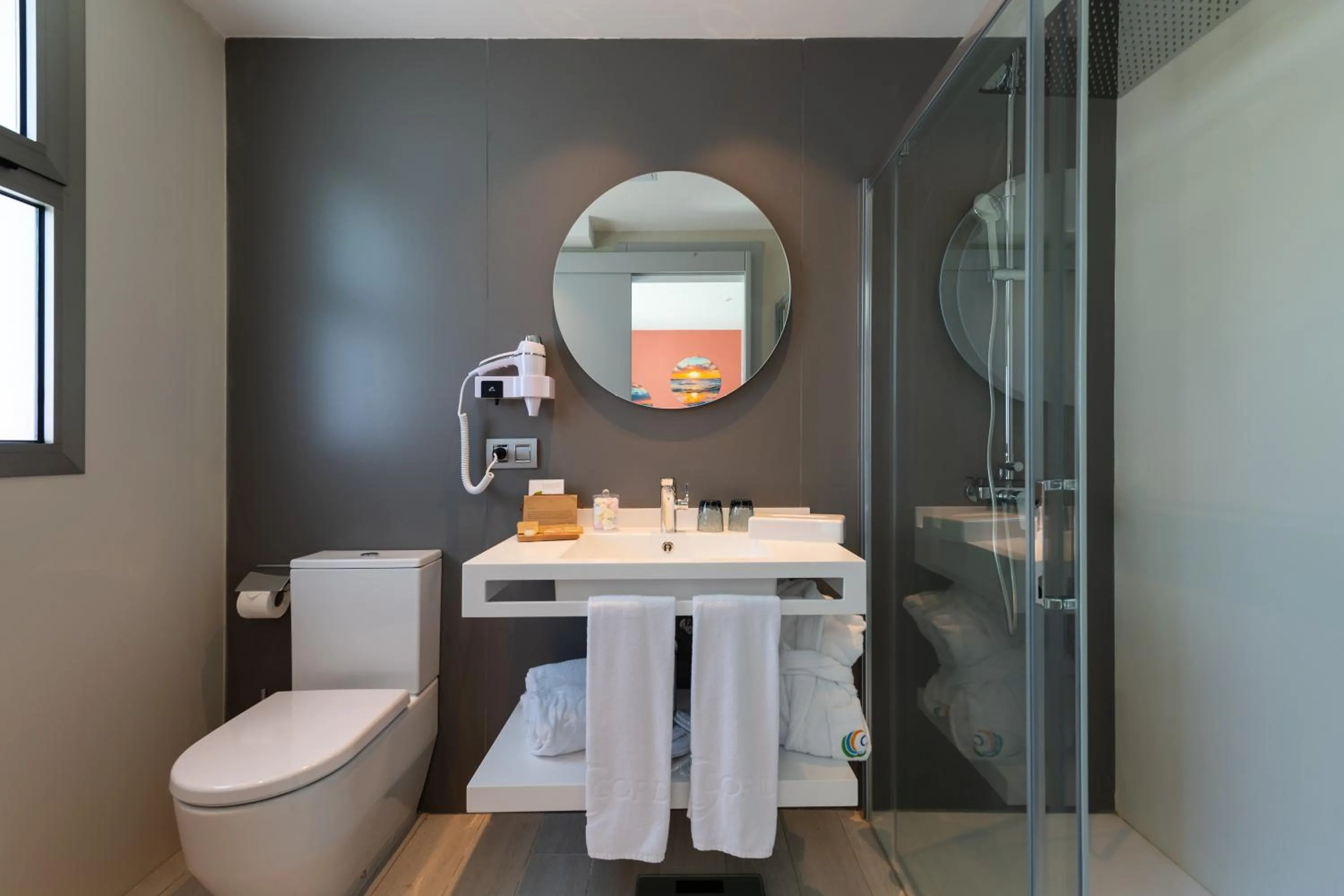 Shower in Cordial Mogán Solaz