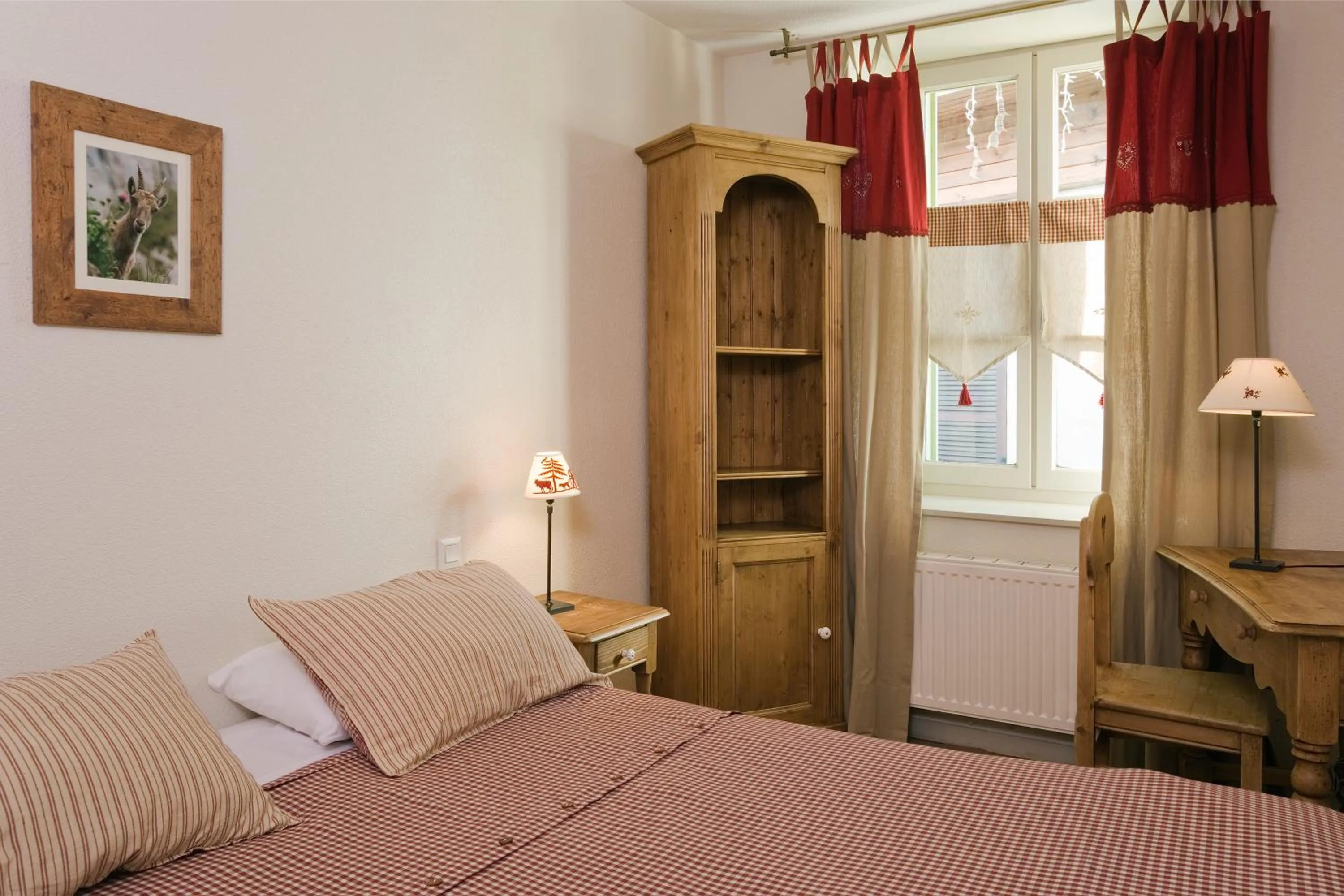 Bed in Lodge Hotel Les Rousses