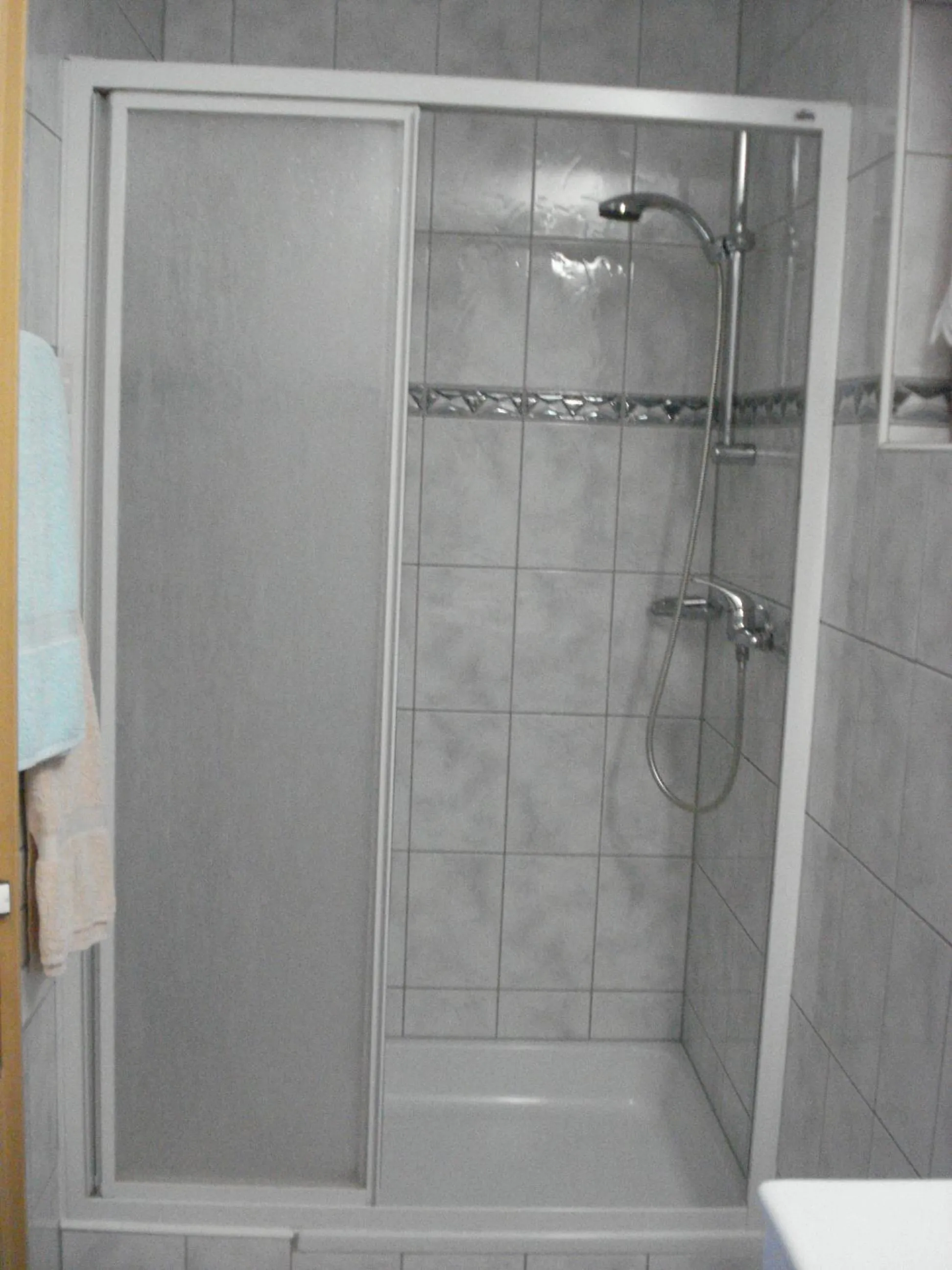Shower in Chasa Valetta