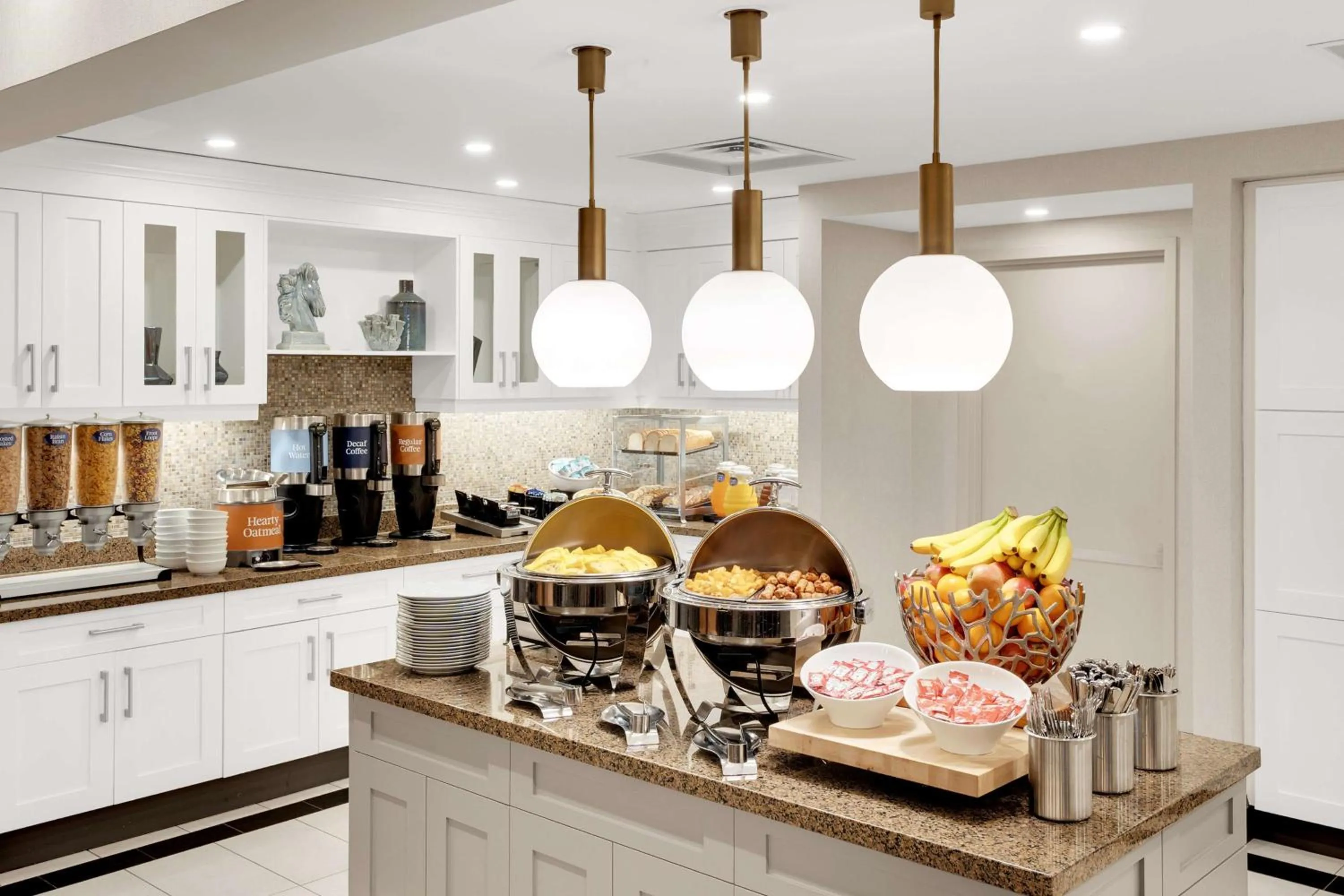 Breakfast in Homewood Suites by Hilton Toronto-Markham