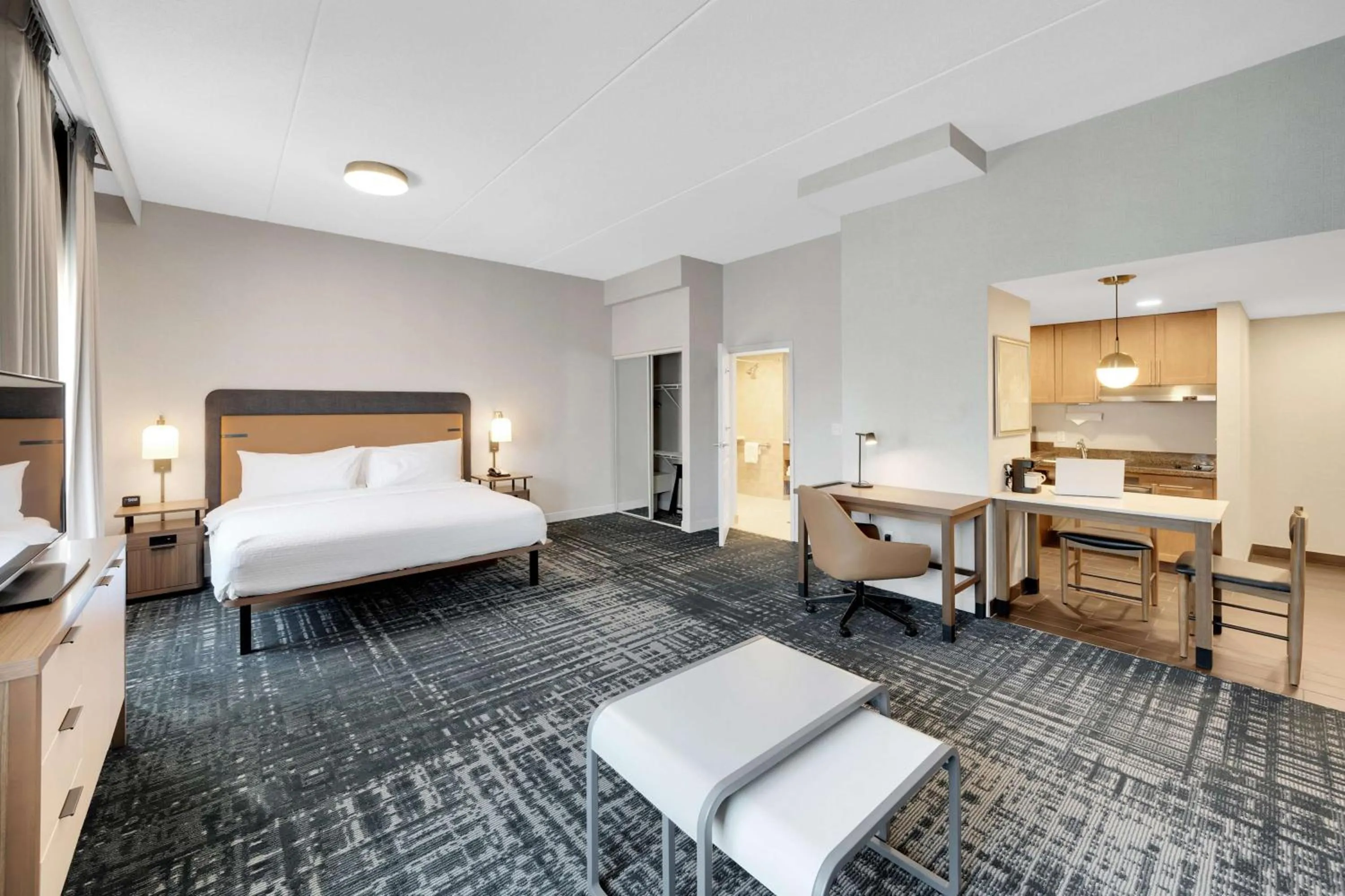 Kitchen or kitchenette, Bed in Homewood Suites by Hilton Toronto-Markham