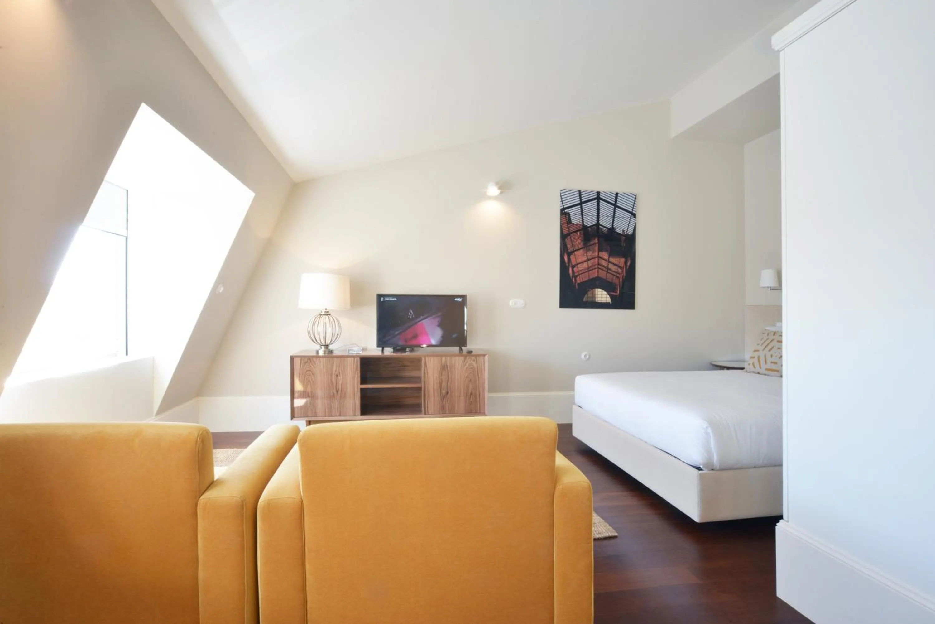 Bed in Oporto Invite Bolhao Historical Market