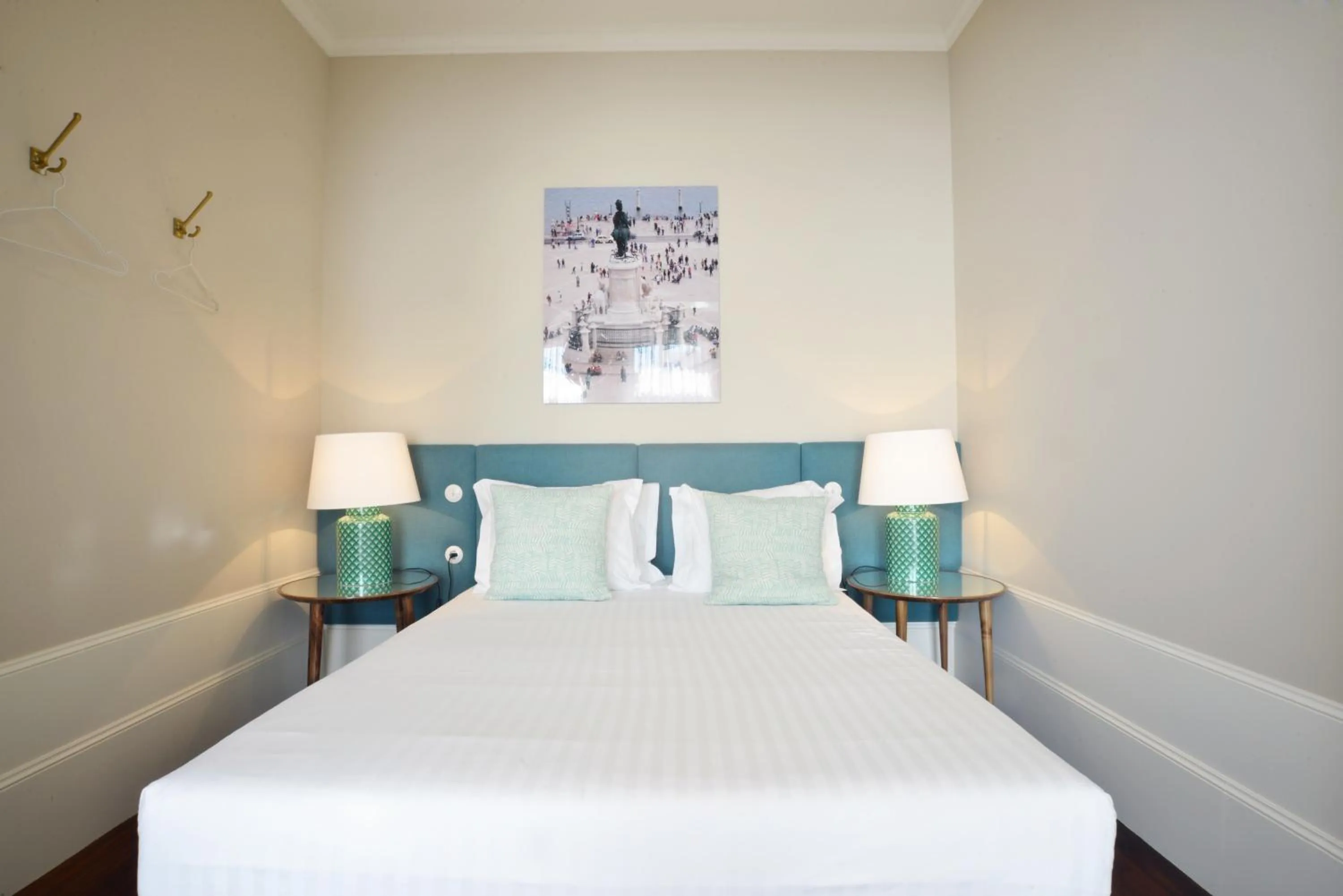 Bed in Oporto Invite Bolhao Historical Market