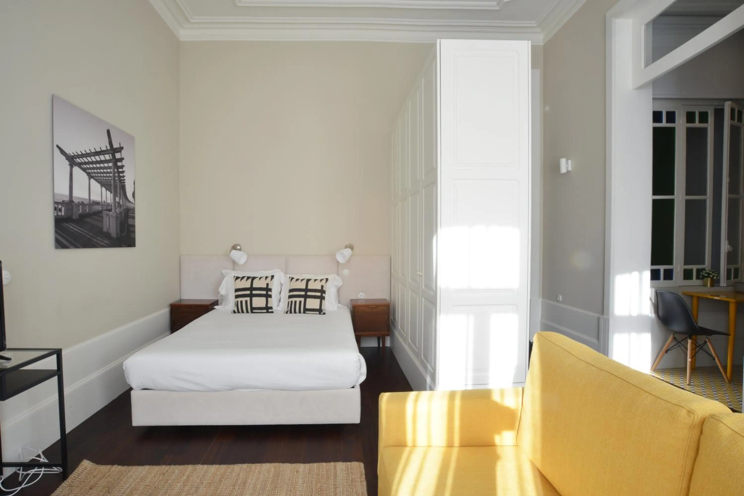 Bed in Oporto Invite Bolhao Historical Market