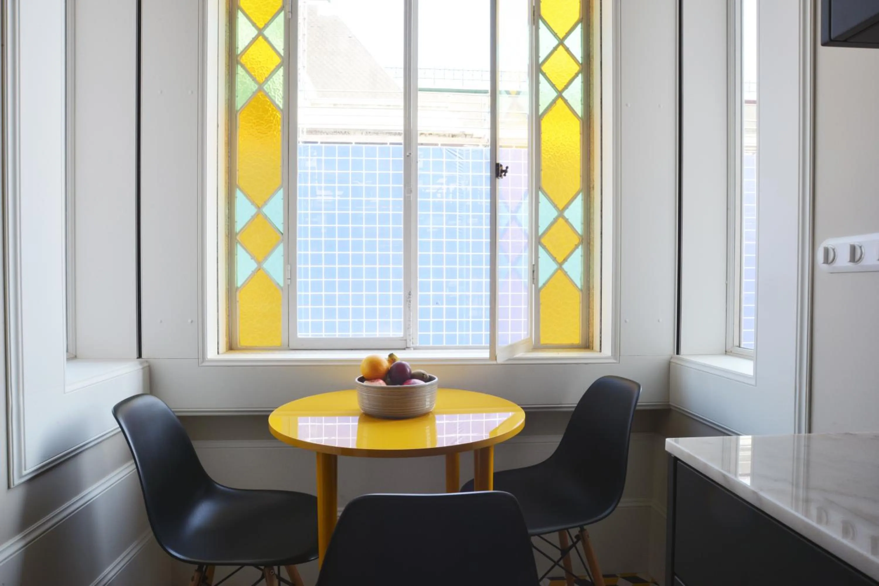 Seating area in Oporto Invite Bolhao Historical Market