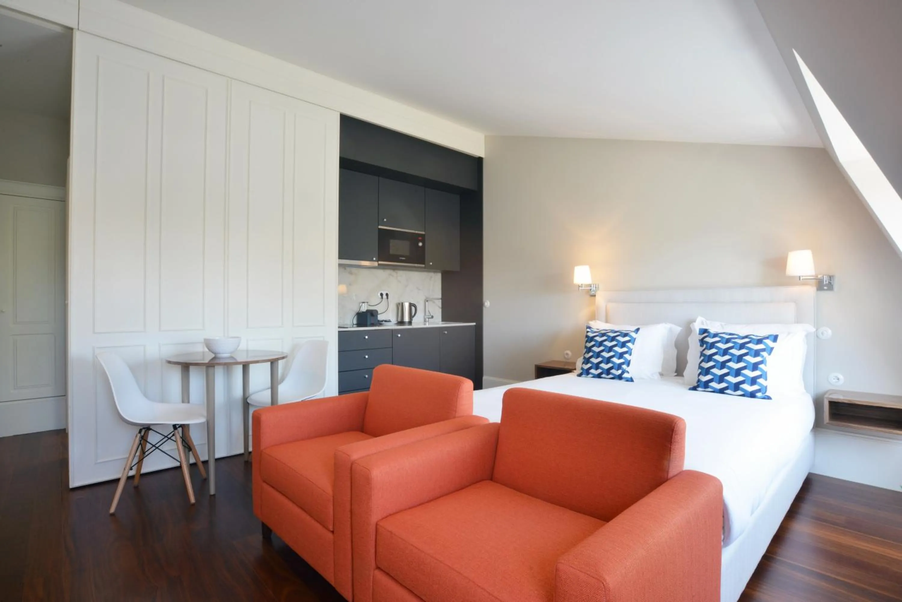 Bed in Oporto Invite Bolhao Historical Market