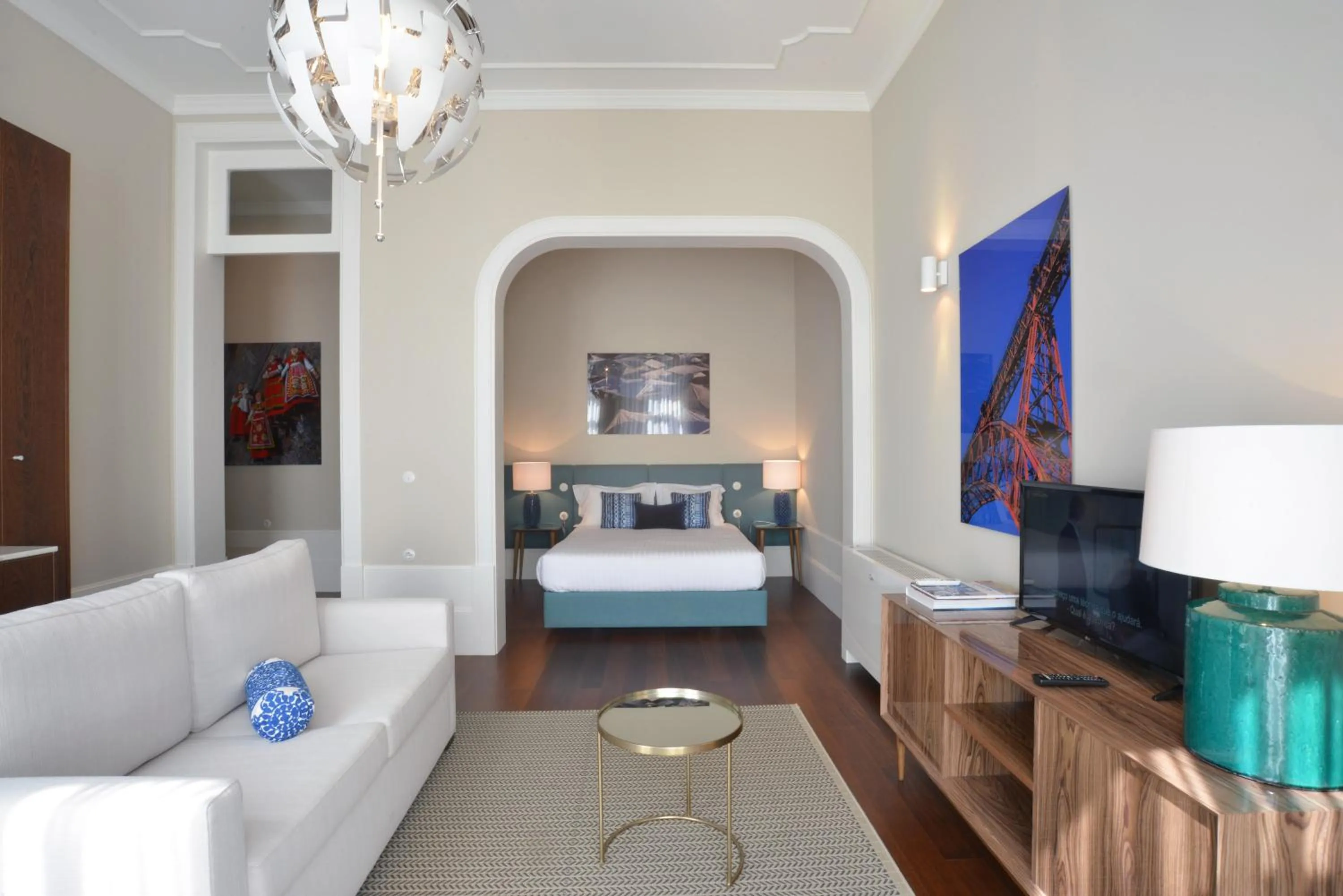 Bed in Oporto Invite Bolhao Historical Market